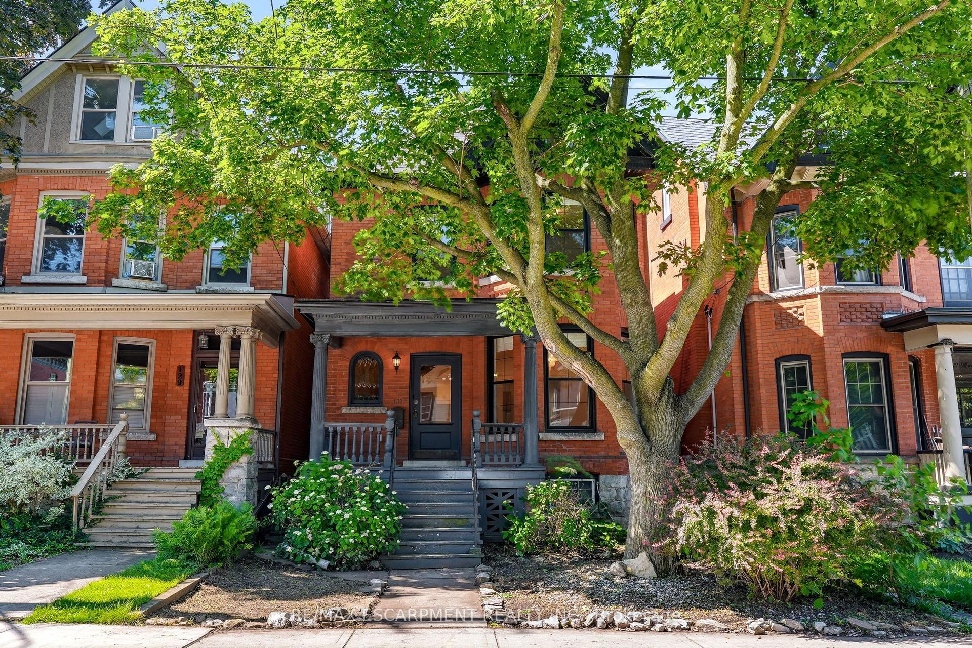 131 Markland Street — photo 1