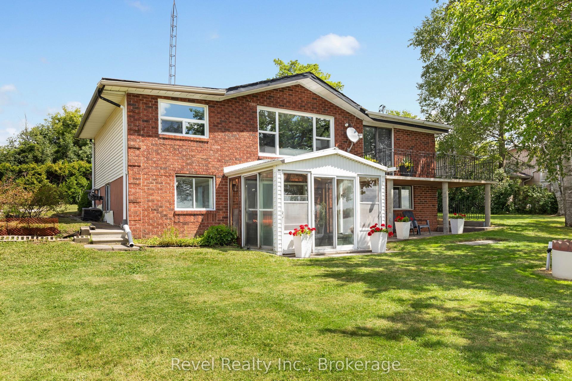 79 Oakdene Crescent, Kawartha Lakes — Detached for sale, photo 1