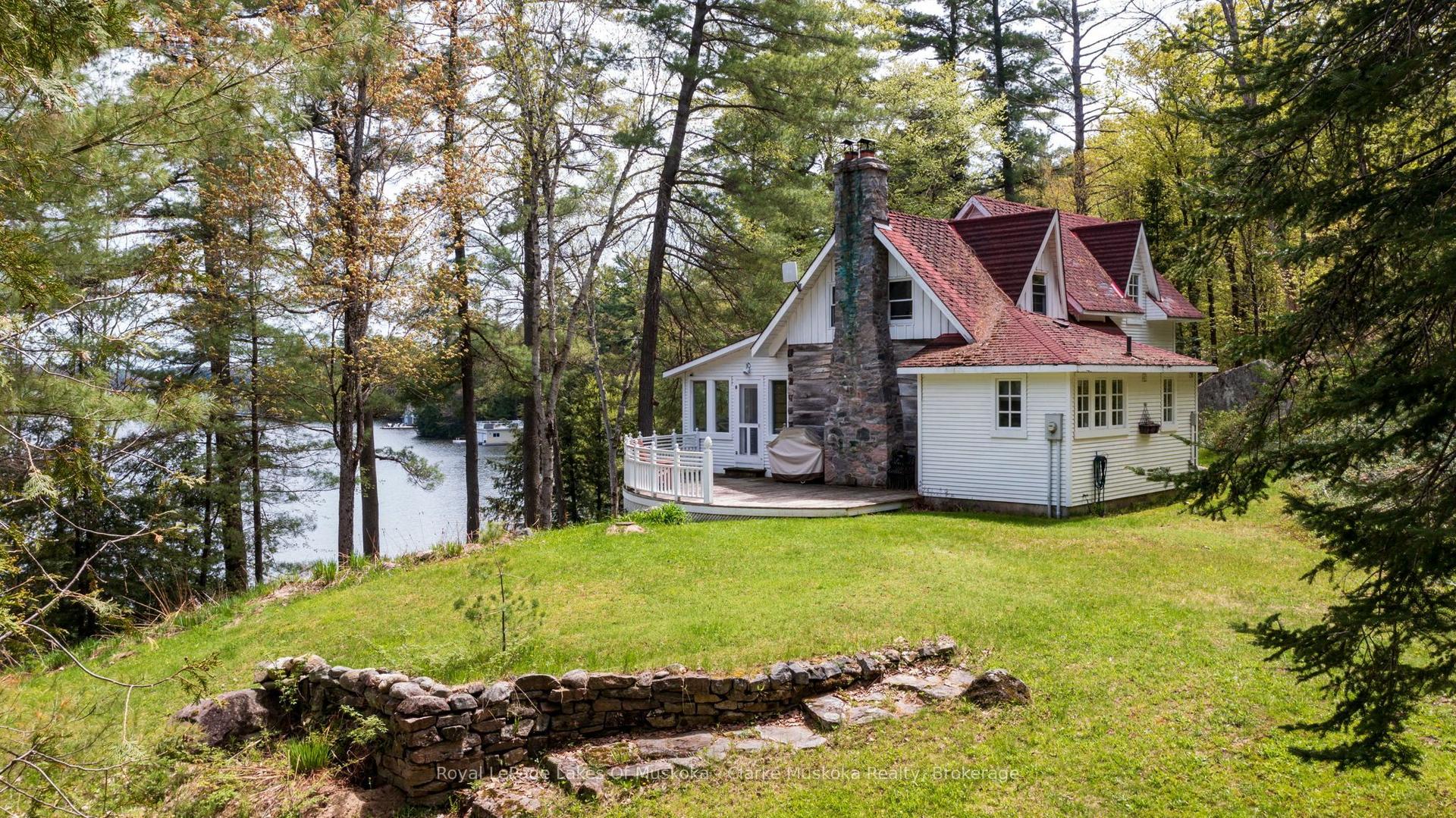 250 Clear Lake Road, Seguin — Detached for sale, photo 1
