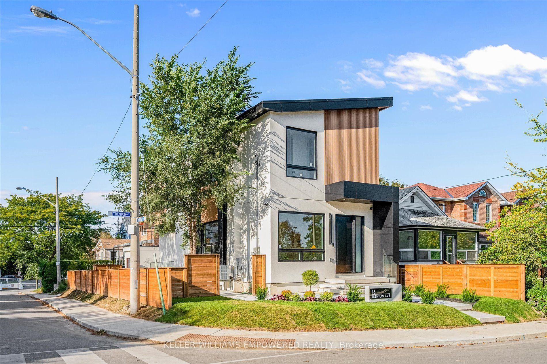 16 Trenton Avenue, Toronto — Detached for sale, photo 1