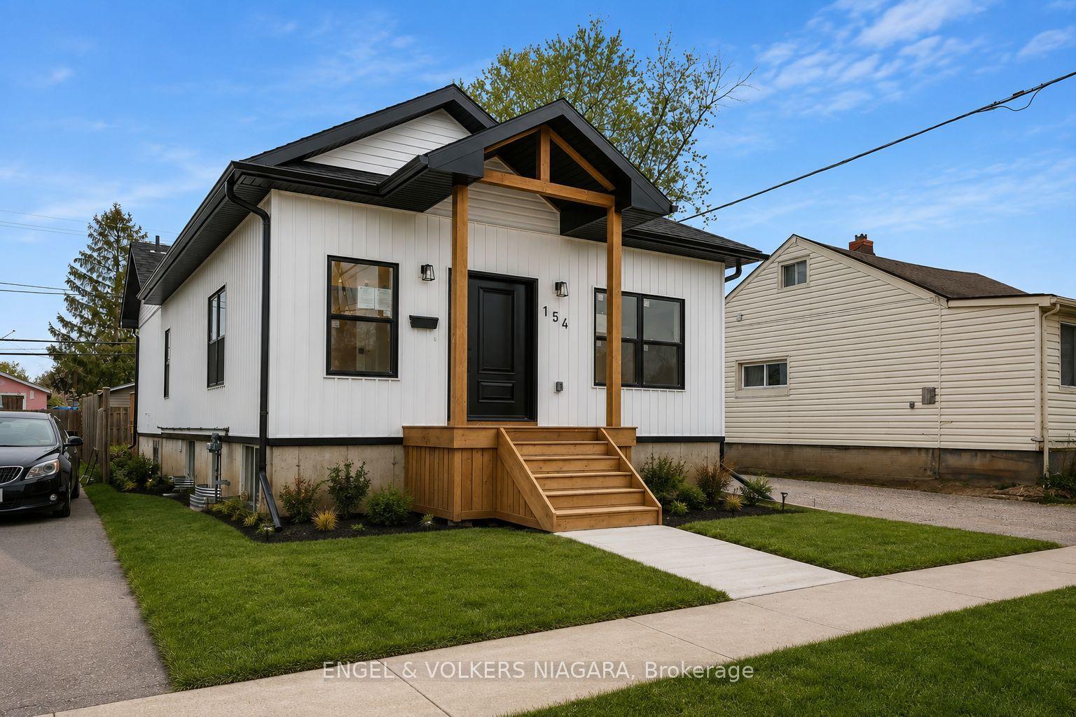 154 Roosevelt Avenue, Welland — Detached for sale, photo 1