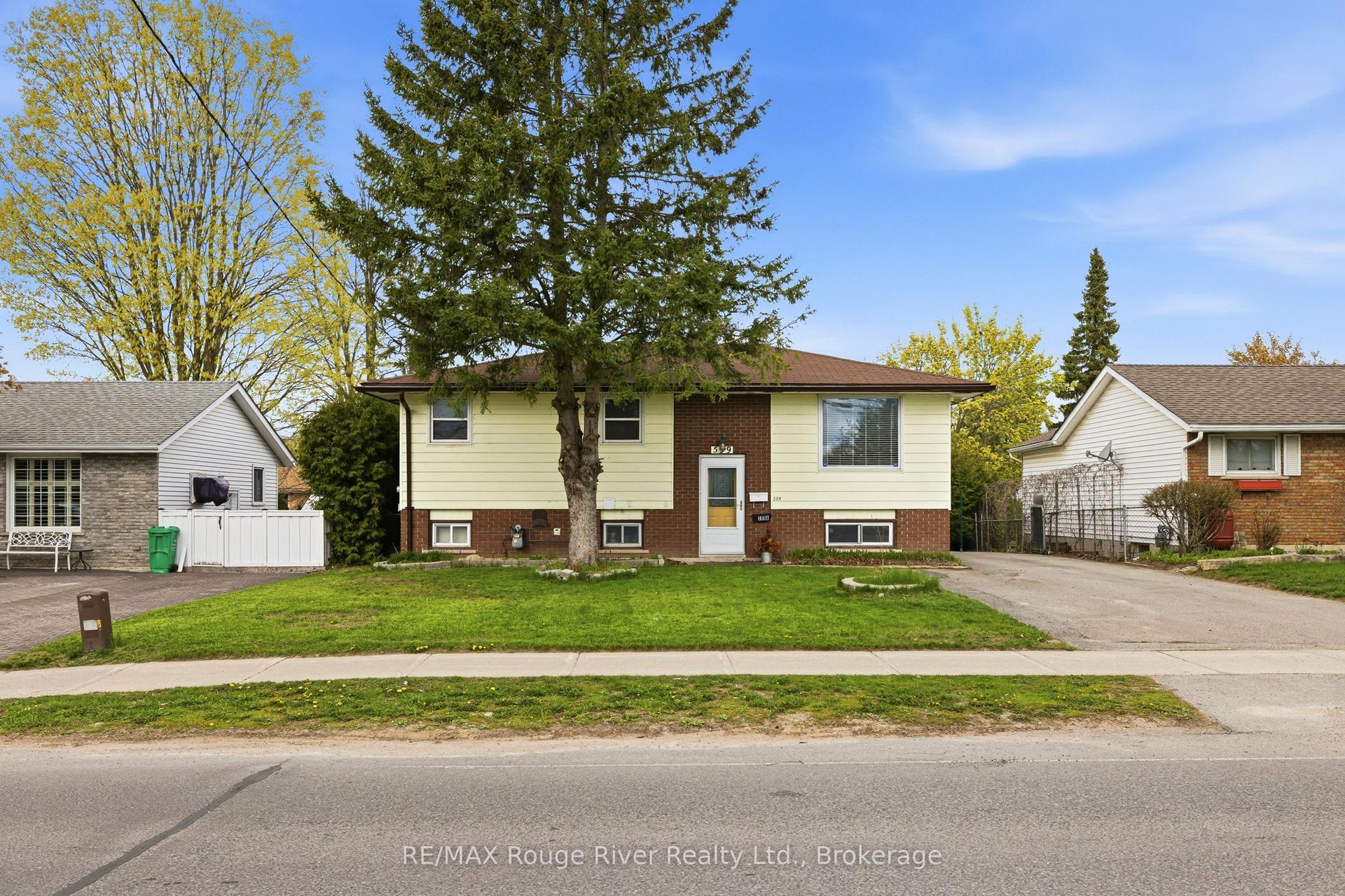 599 Otonabee Drive UNIT 2 #UNIT 2 — photo 1