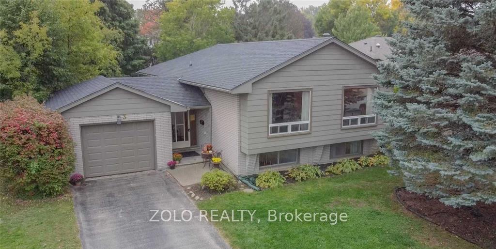 3 Highcroft Road — photo 1