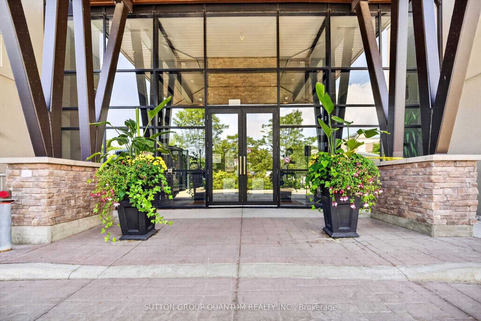 128 Garden Drive 214 #214, Oakville — Condo for sale, photo 1
