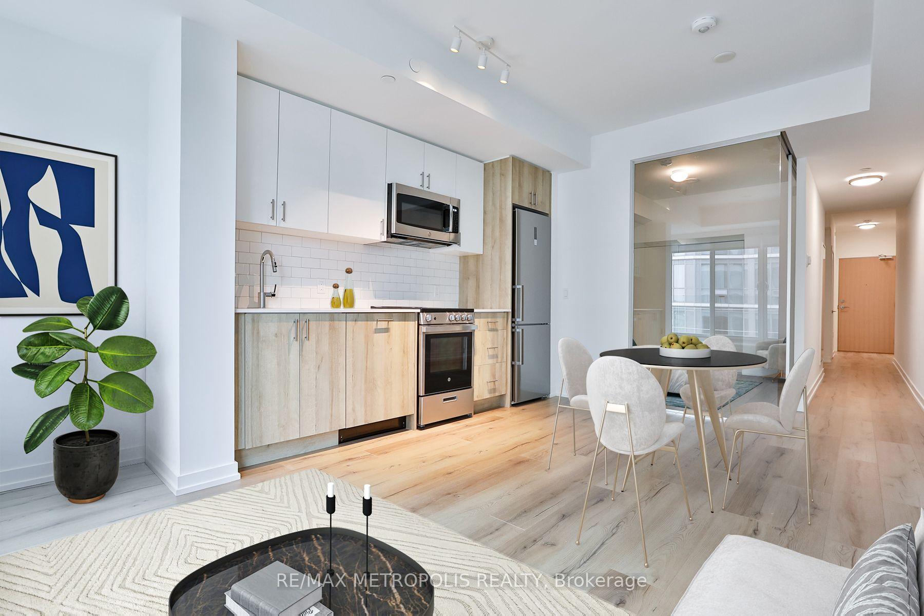 1195 The Queensway N/A 412 #412 — photo 1
