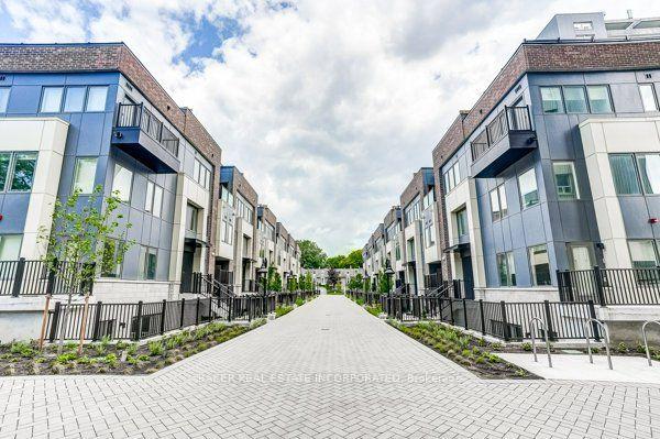 31 Farmstead Road 120 #120, Toronto — Condo Town for lease, photo 1