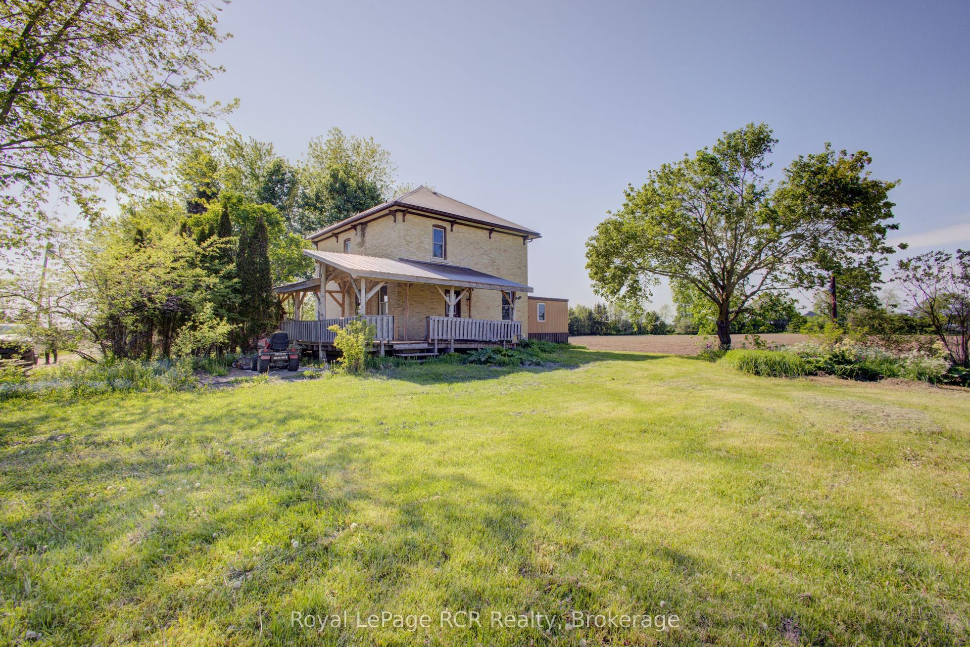 9029 Concession 11 Road — photo 1