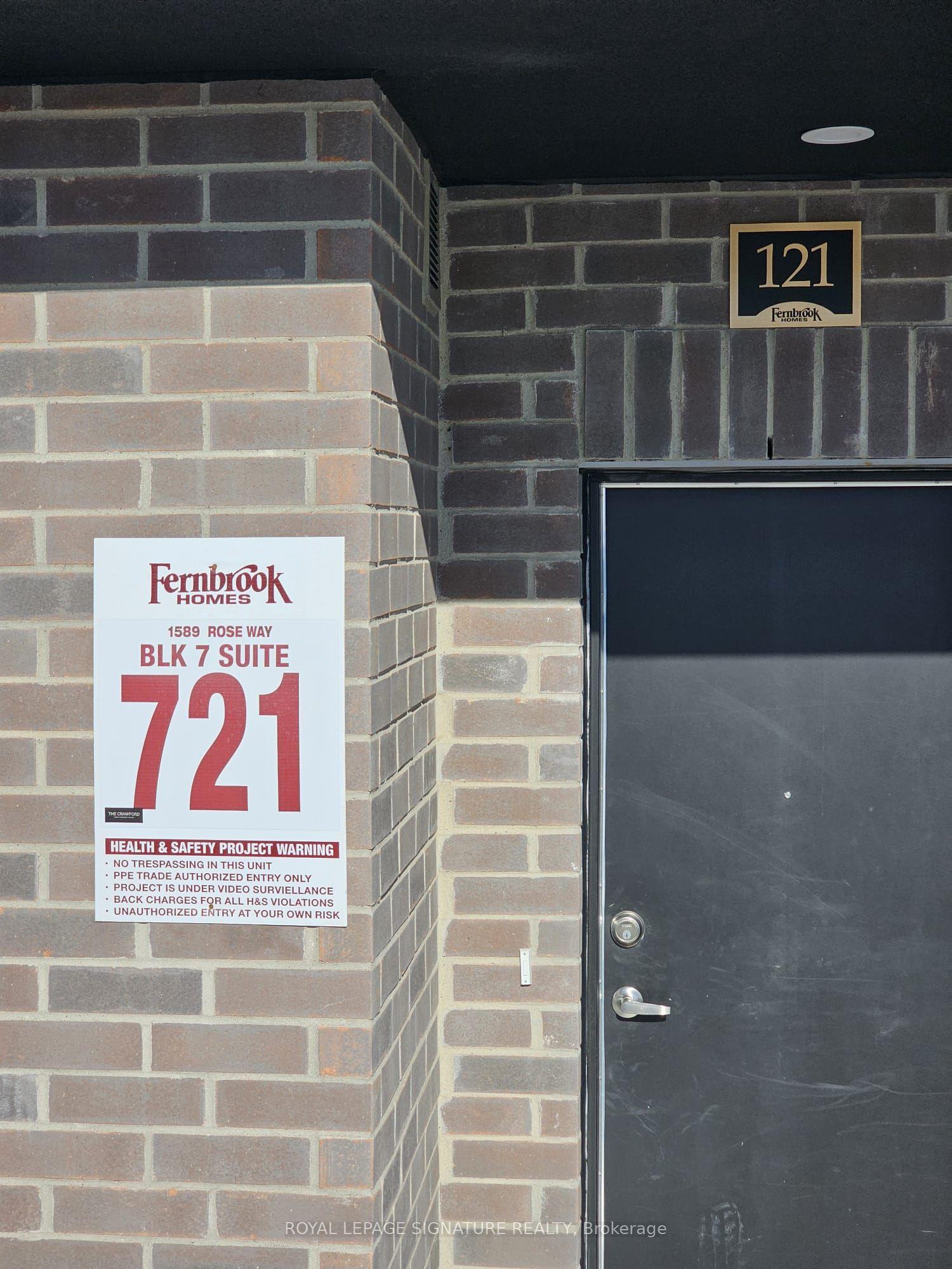 1589 Rose Way 121 #121, Milton — Condo Town for lease, photo 1