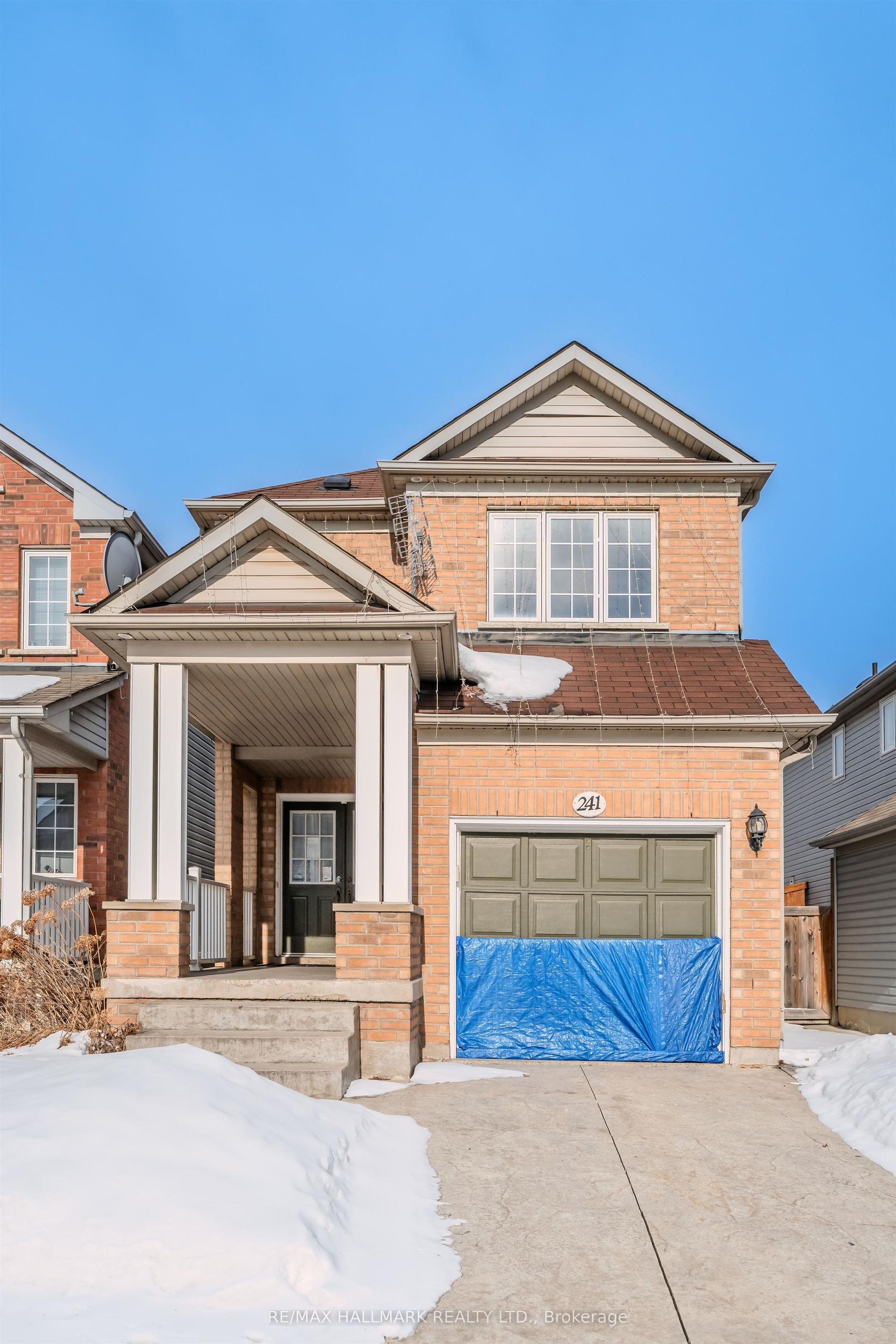 241 Featherstone Road — photo 1