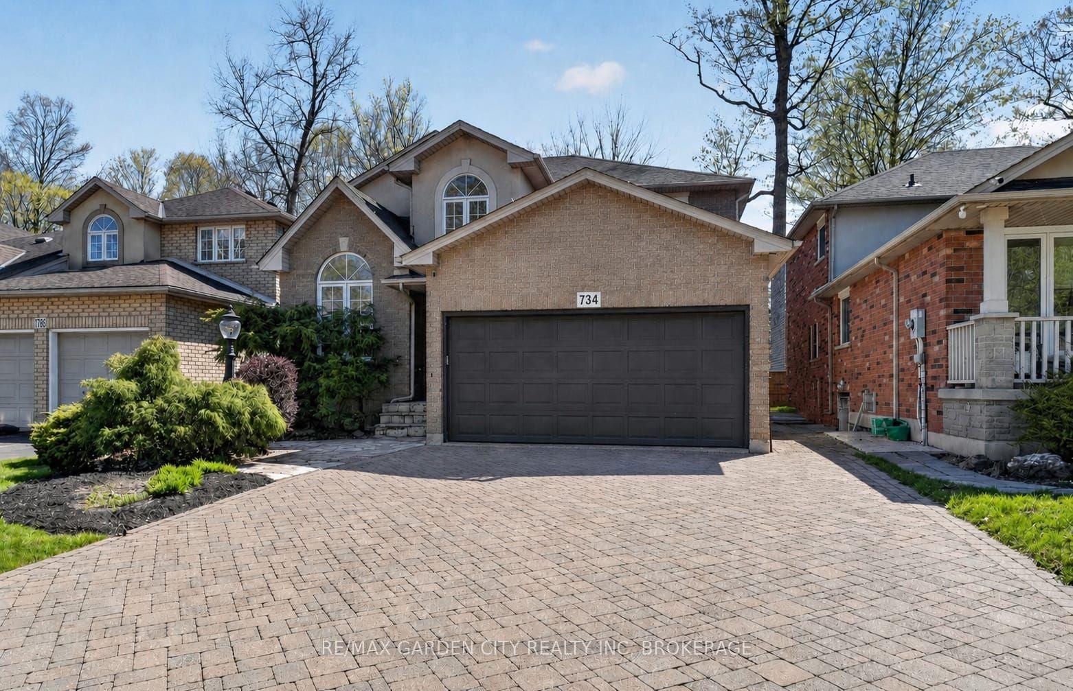 734 Brigadoon Drive, Hamilton — Detached for sale, photo 1