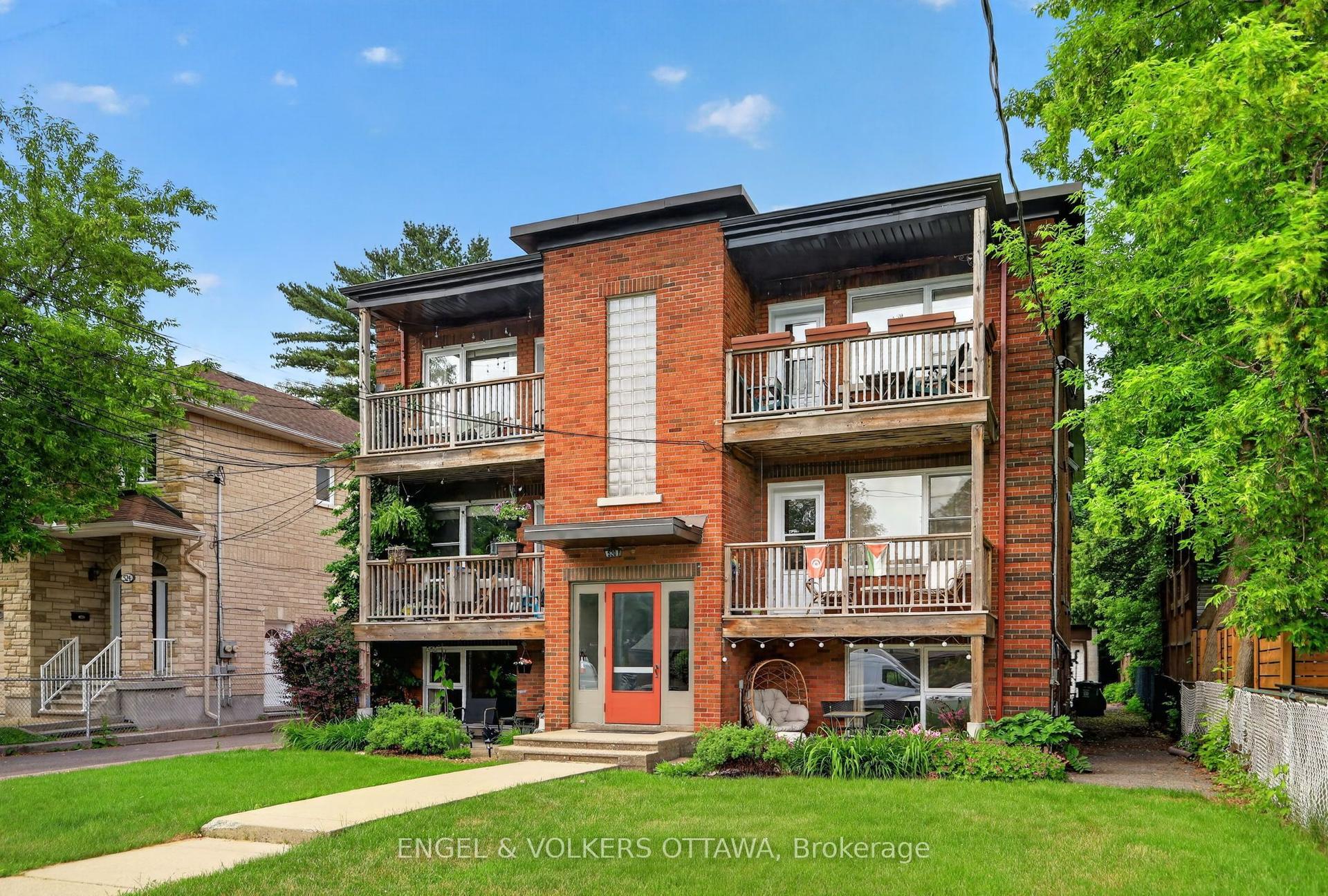 520 Hilson Avenue, Westboro - Hampton Park — Multiplex for sale, photo 1