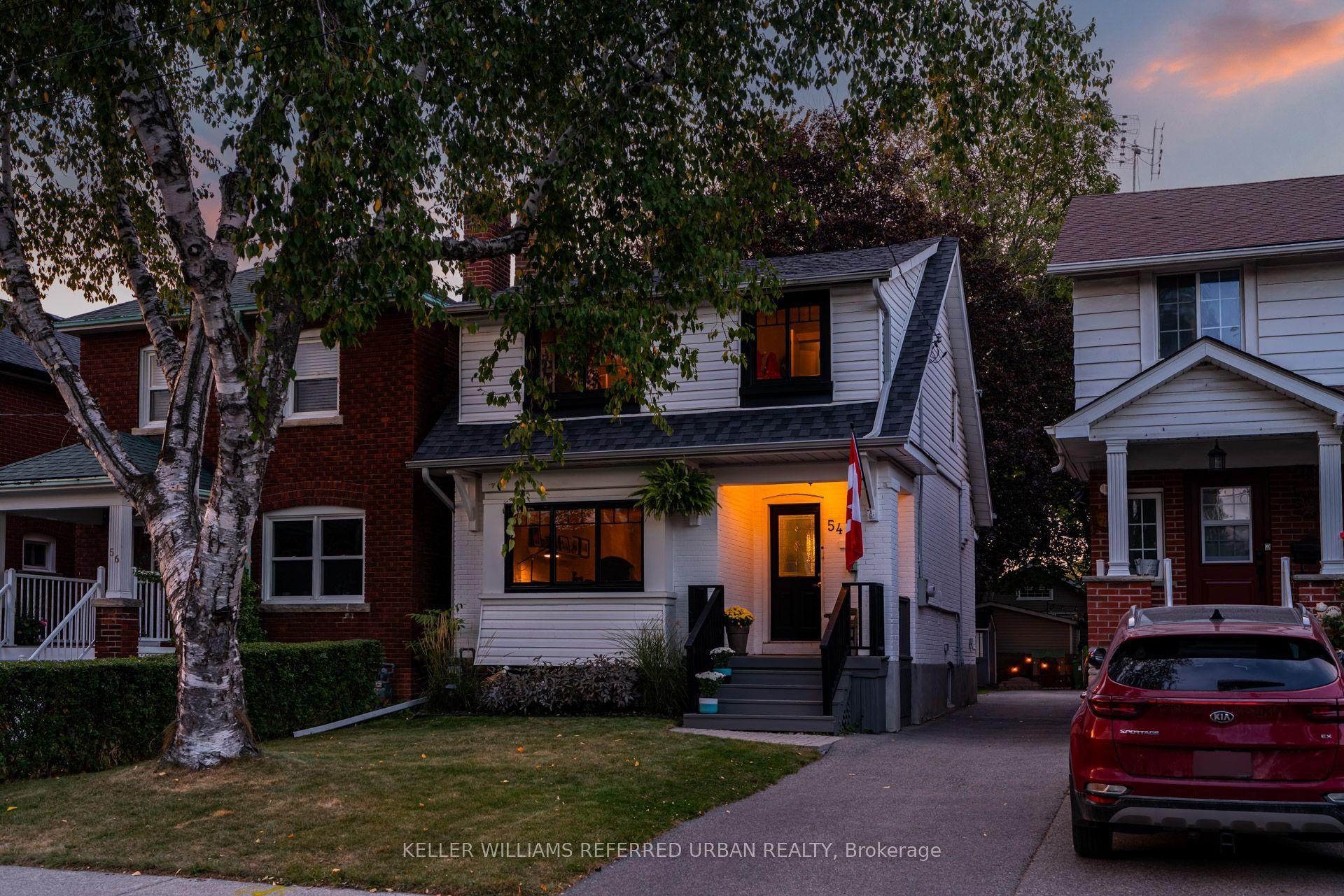 54 Albani Street, Toronto — Detached for sale, photo 1