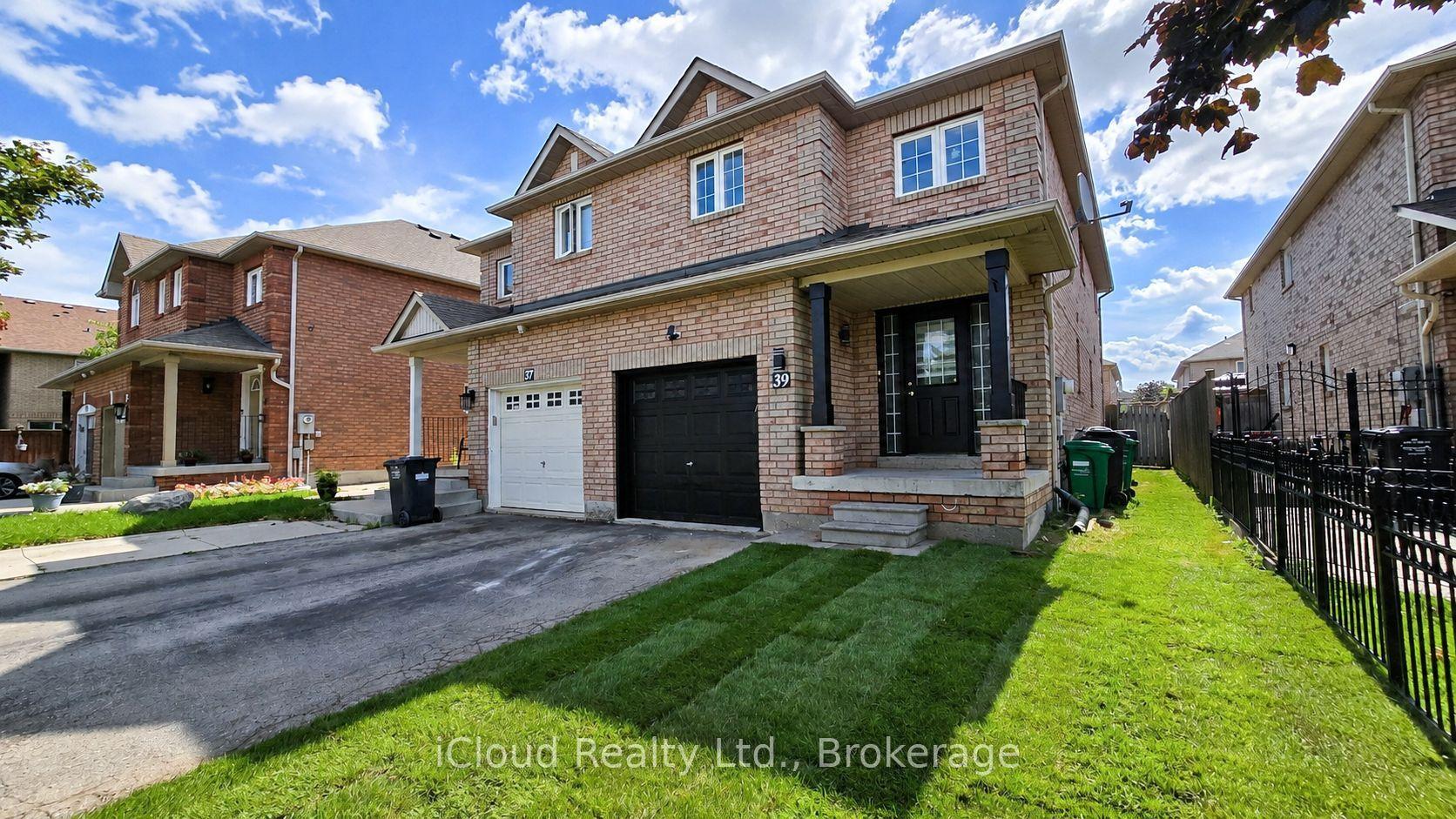 39 Manett Crescent, Brampton — Semi-Detached for sale, photo 1