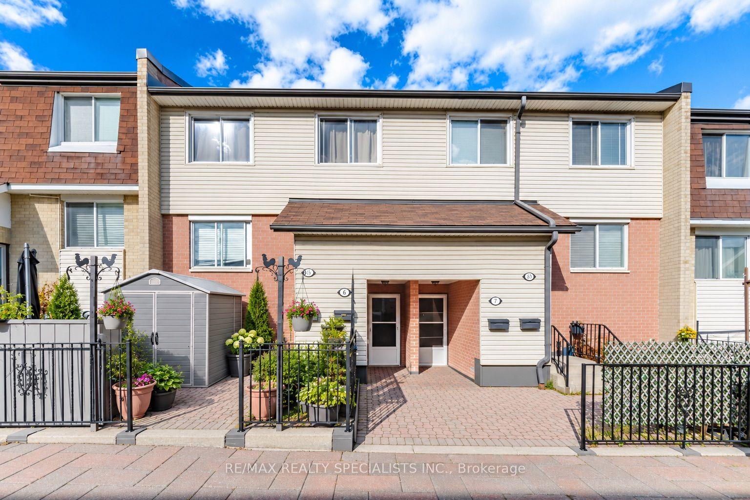2170 Bromsgrove Road 6 #6, Mississauga — Condo Town for sale, photo 1