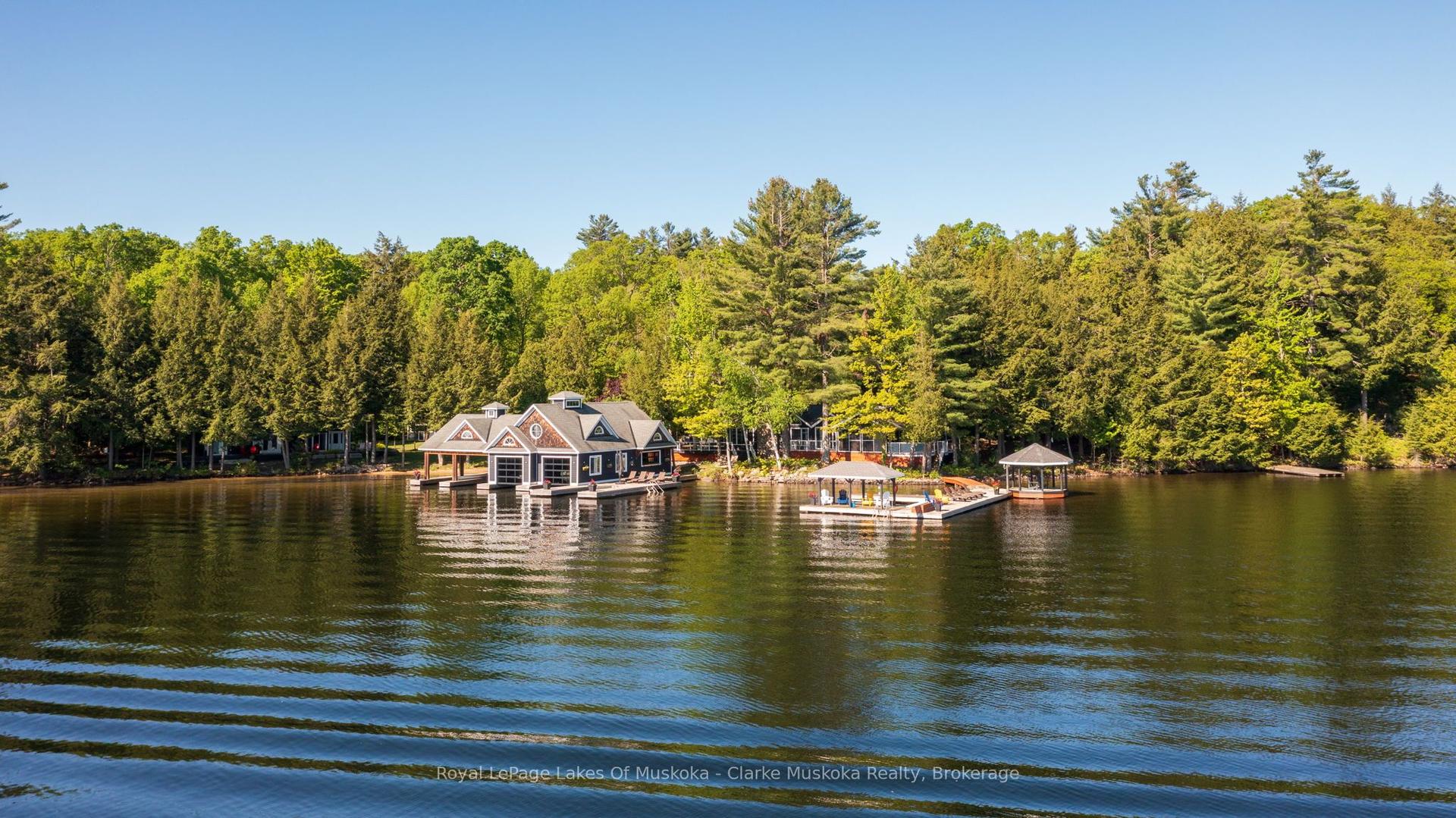 1118 Shamrock Road, Muskoka Lakes — Detached for sale, photo 1