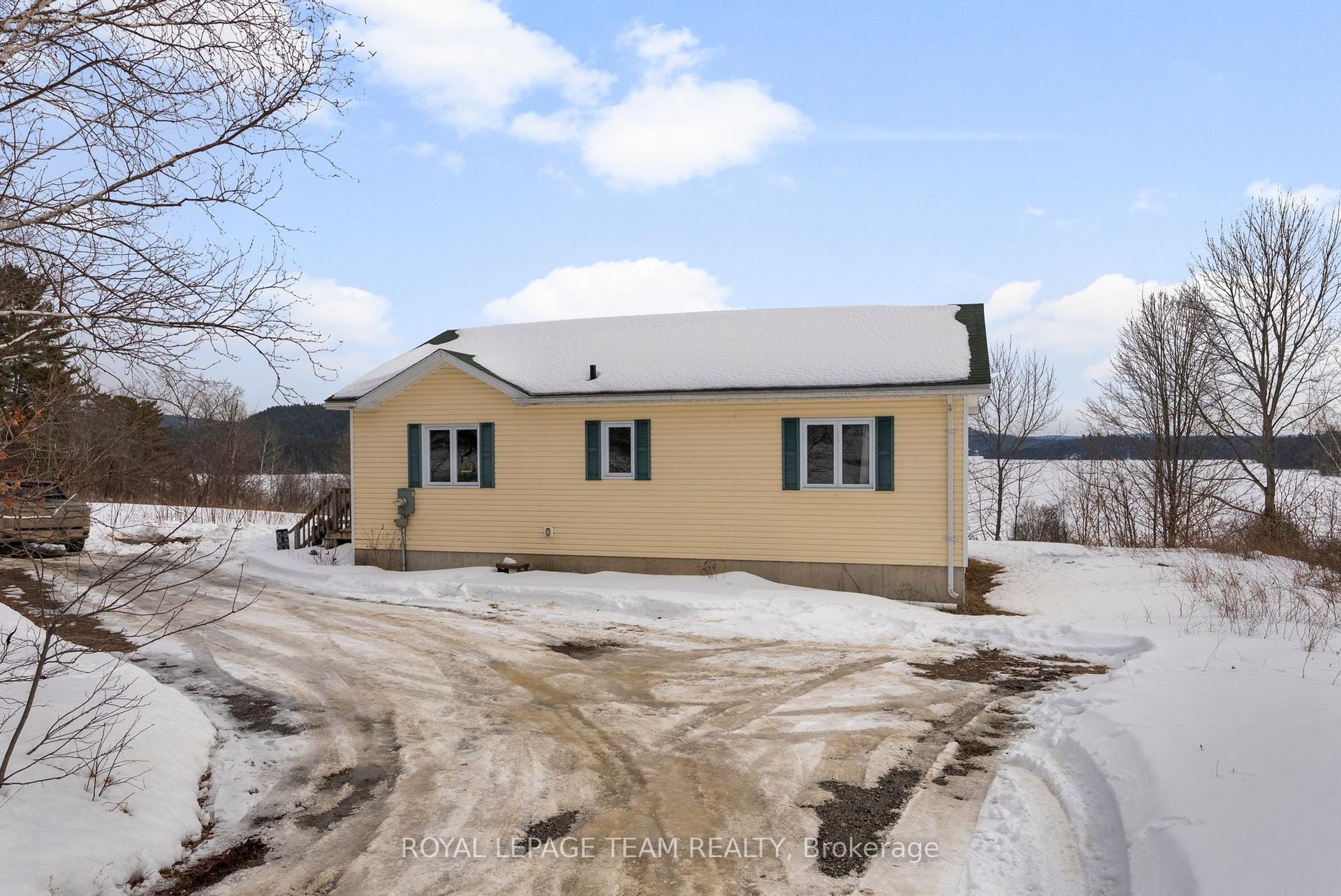 1086 Victory Lane — photo 1