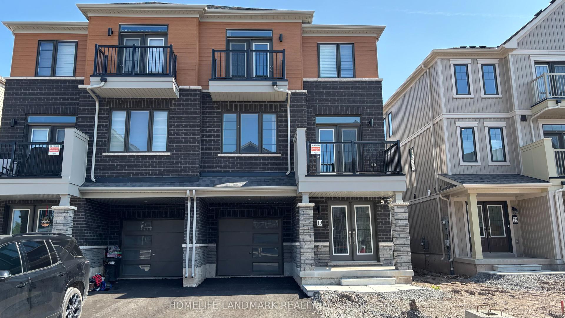 19 Pogie Drive, Welland — Townhouse for sale, photo 1