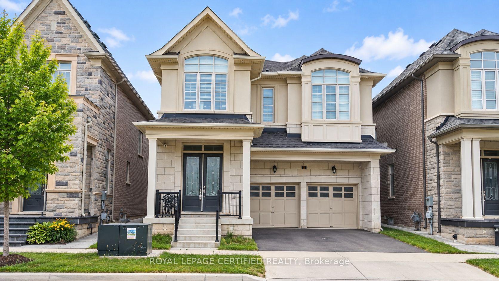 31 Carnegie Drive, Oakville — Detached for sale, photo 1