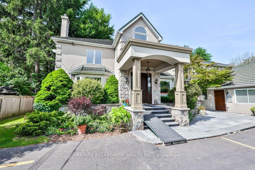 1430 Hurontario Street A #A, Mississauga — Detached for lease, photo 1