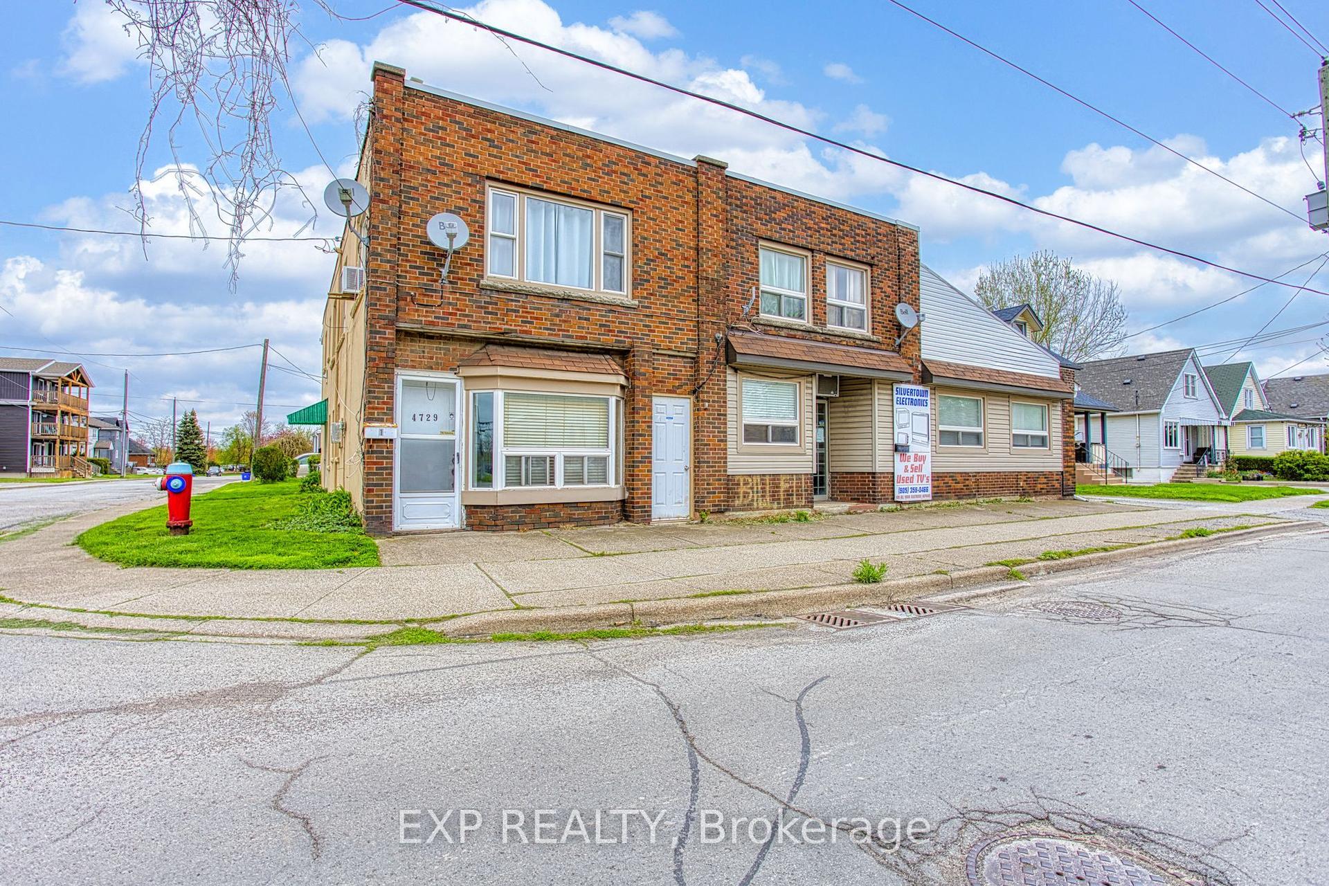 4727-4729 Ferguson Street — photo 1