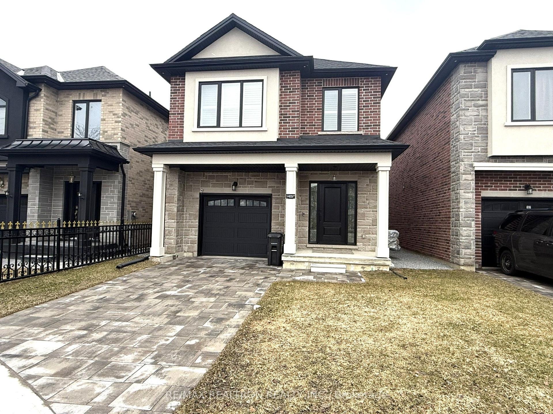 54 Chelliah Court Lower #Lower — photo 1