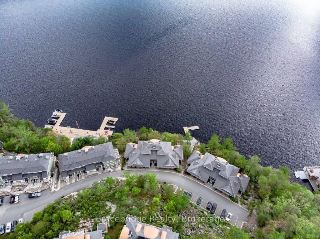 1869 Muskoka Rd 118 Highway W A201-D1 #A201-D1, Muskoka Lakes — Condo for sale, photo 1