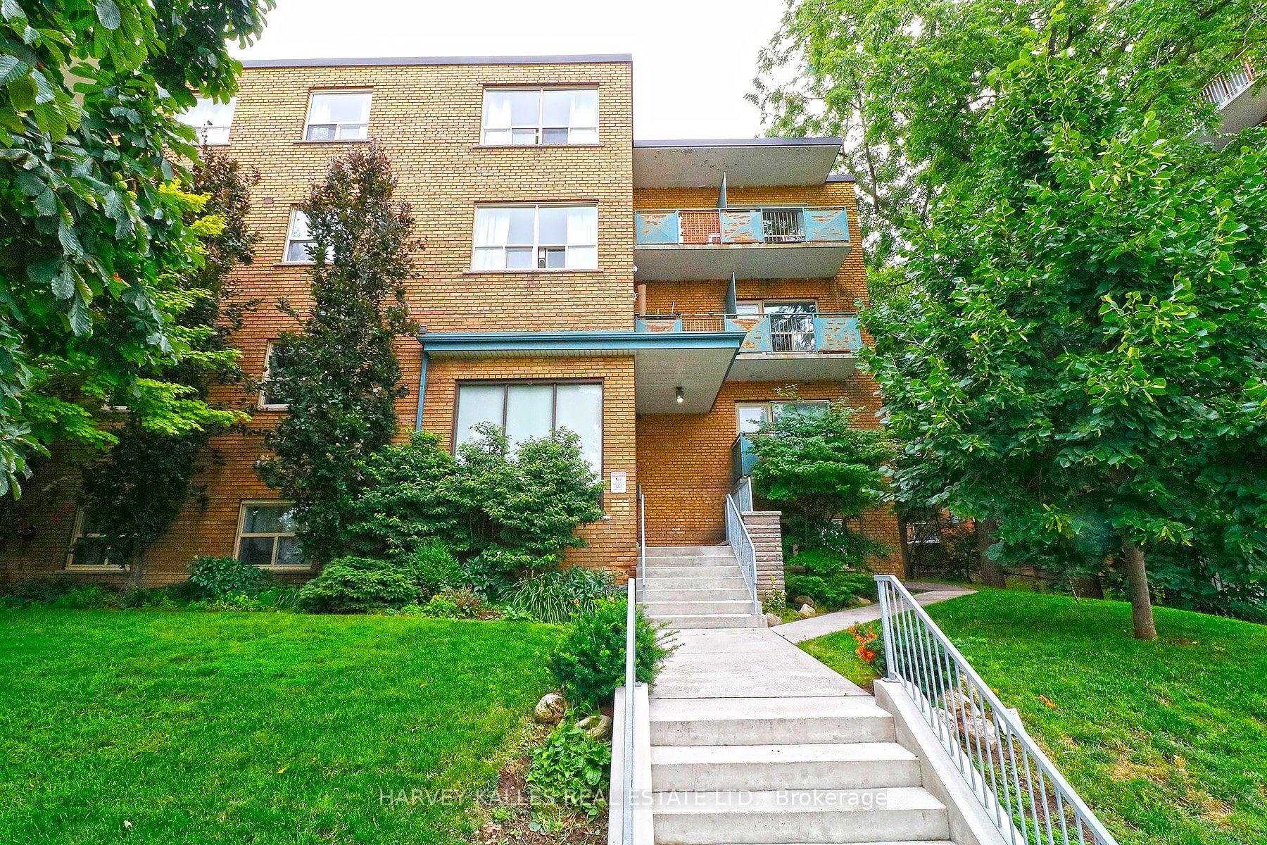 1751 Victoria Pk Avenue 204 #204, Toronto — Multiplex for lease, photo 1