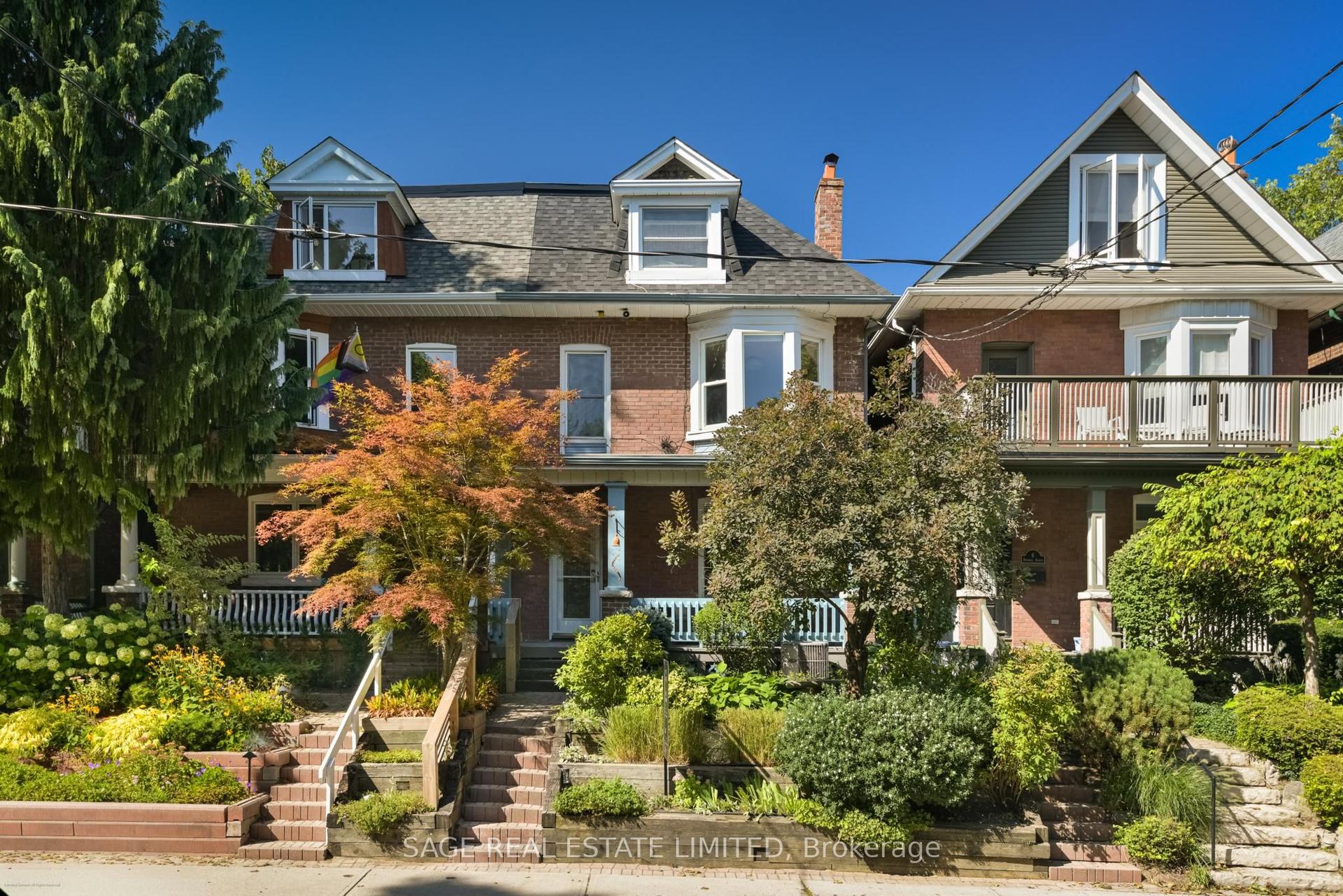 4 Dingwall Avenue, Toronto — Semi-Detached for sale, photo 1