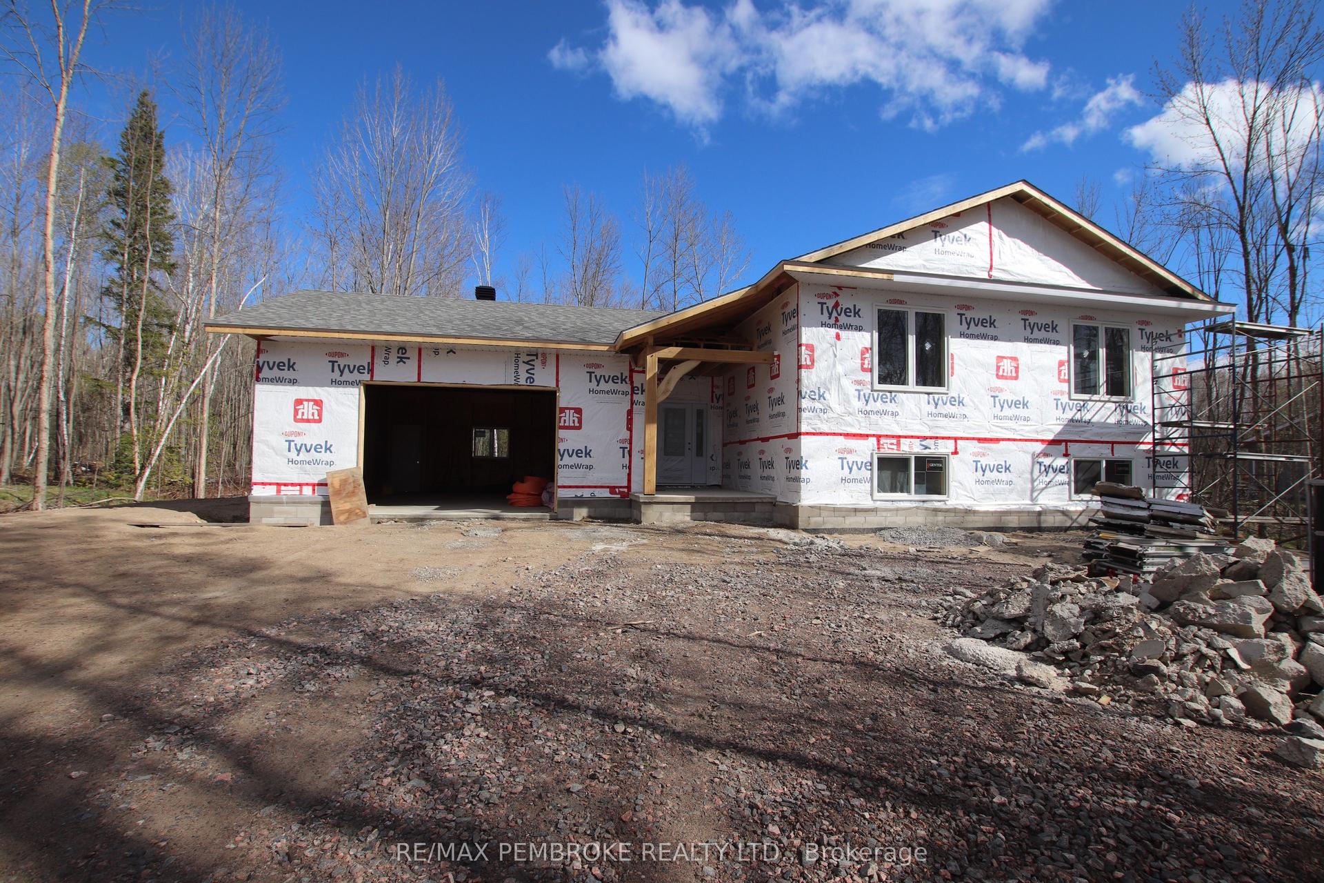 1744 Westmeath Road — photo 1