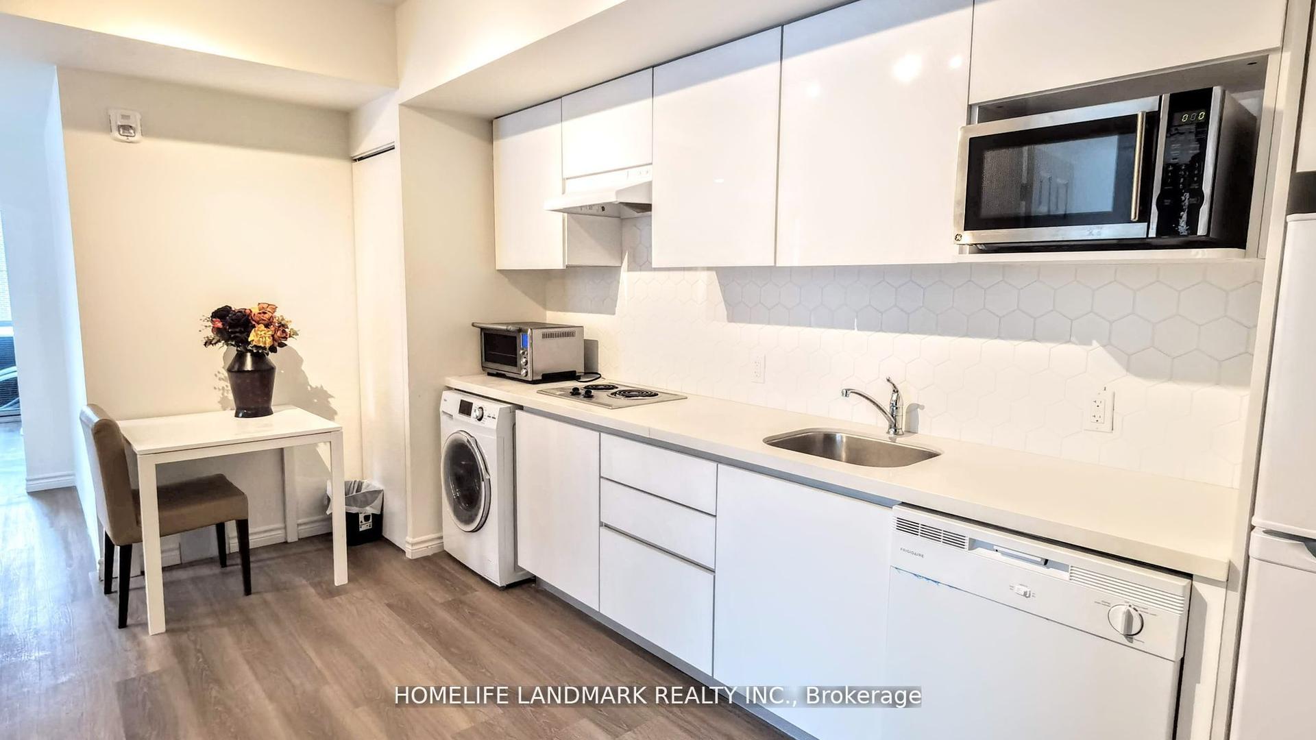 268 Lester Street 312 #312 — photo 1