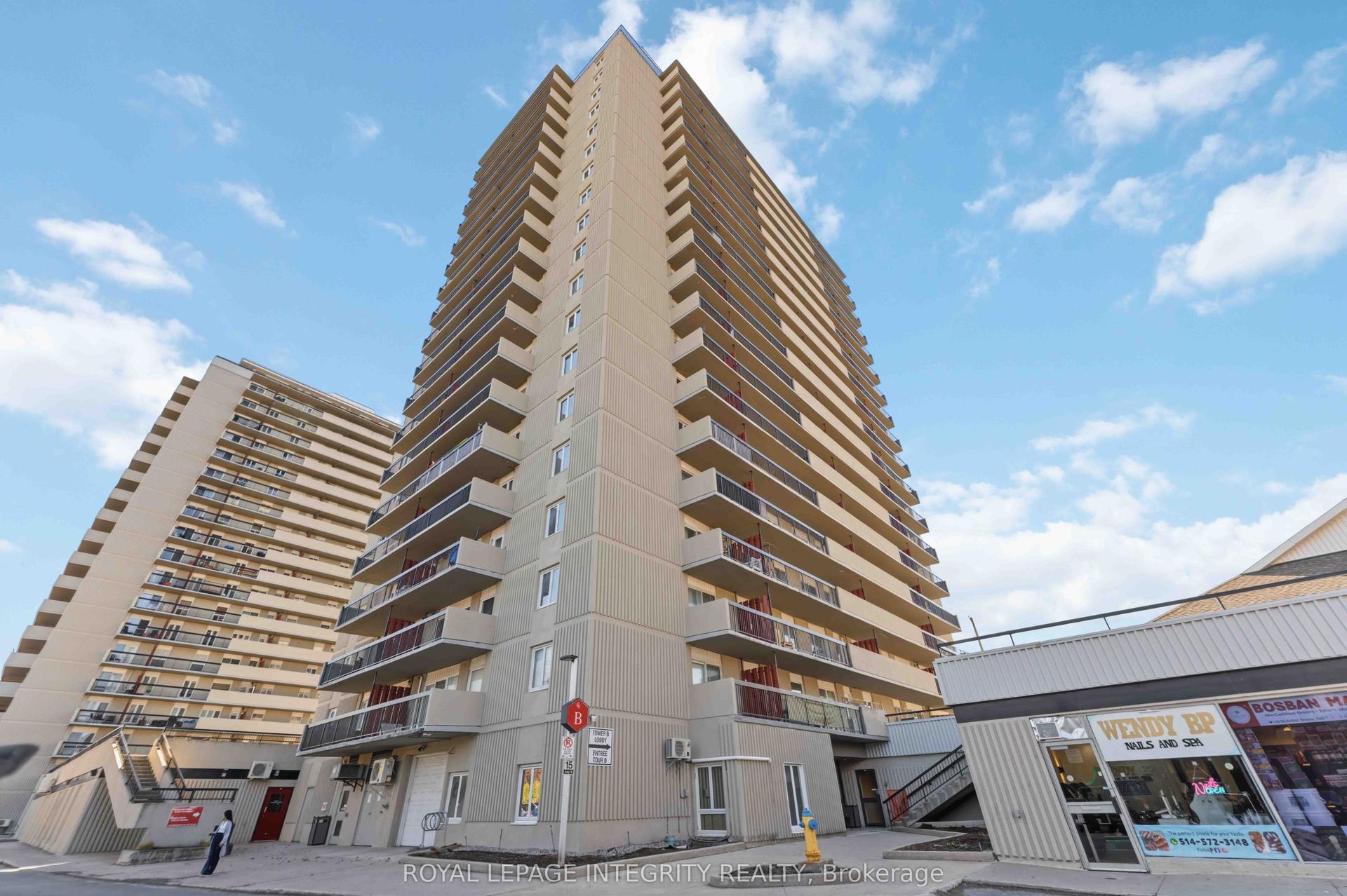 158 B MCARTHUR Avenue 1506 #1506 — photo 1