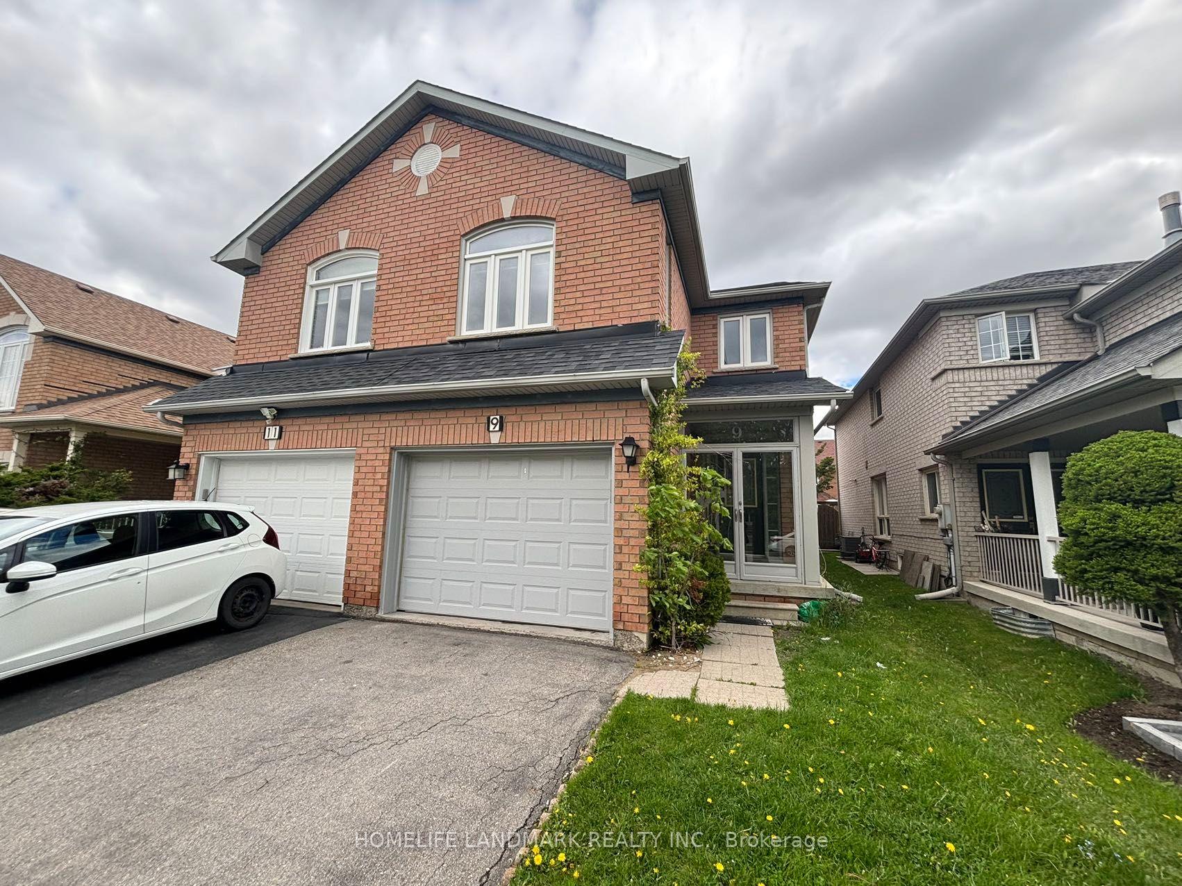 9 Baltic Street, Richmond Hill — Semi-Detached for lease, photo 1
