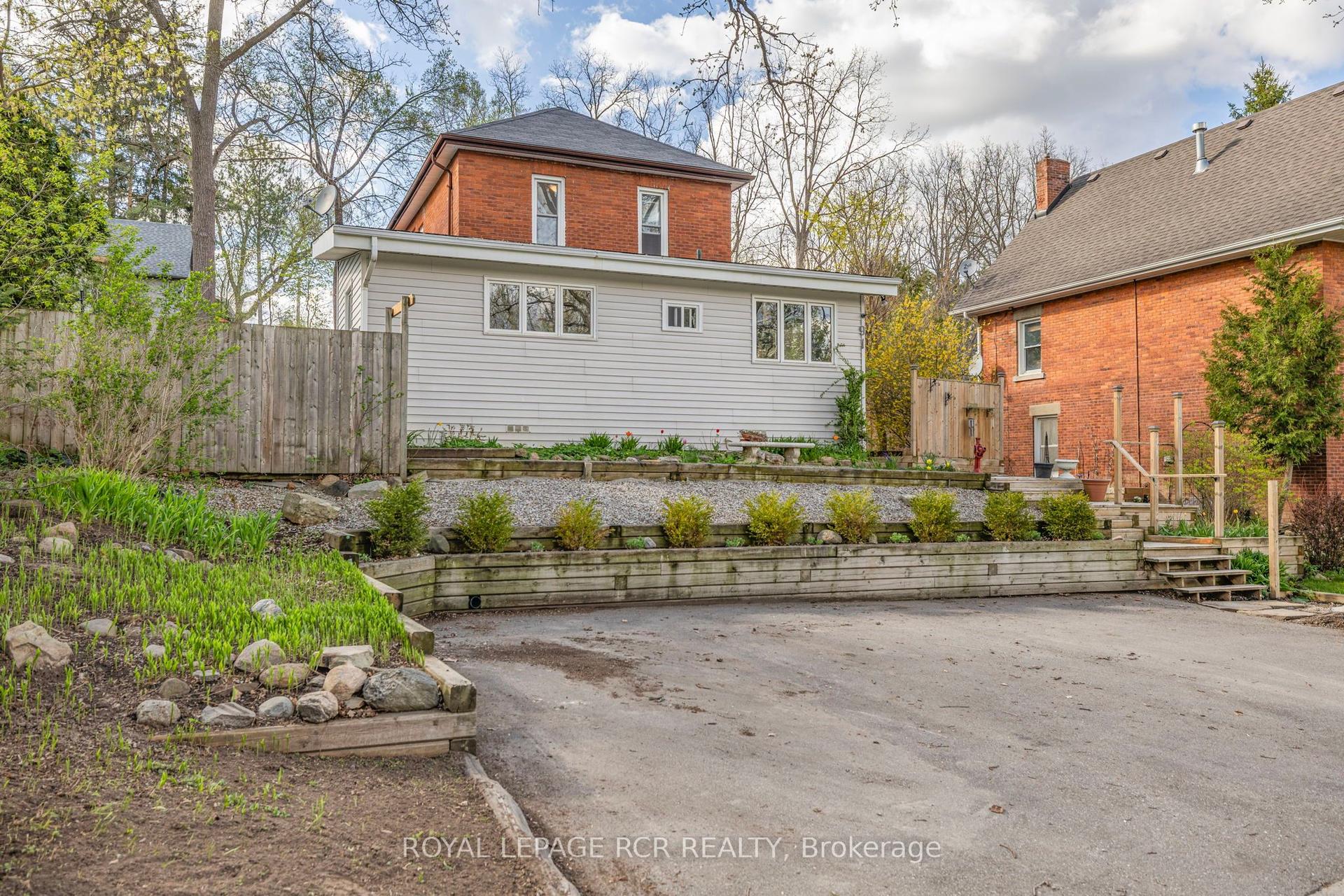 91 King Street W, Caledon — Detached for sale, photo 1