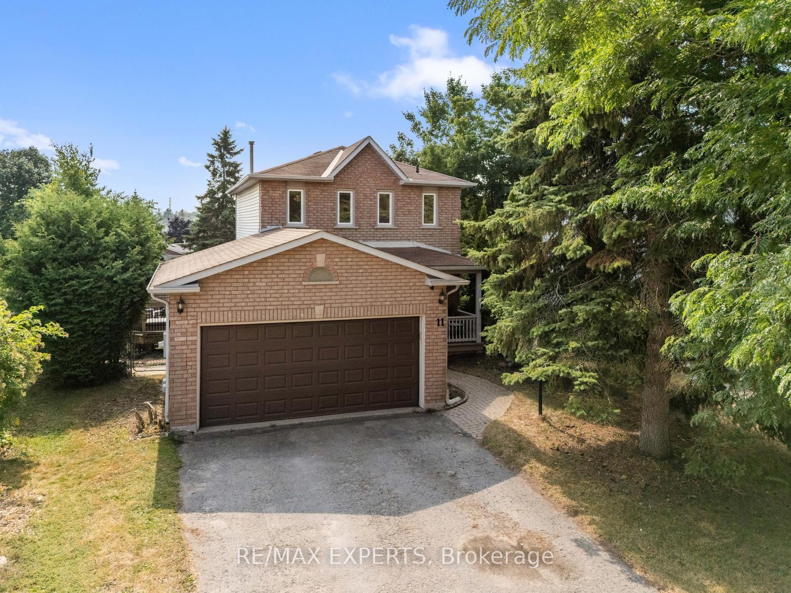 11 Penton Drive — photo 1