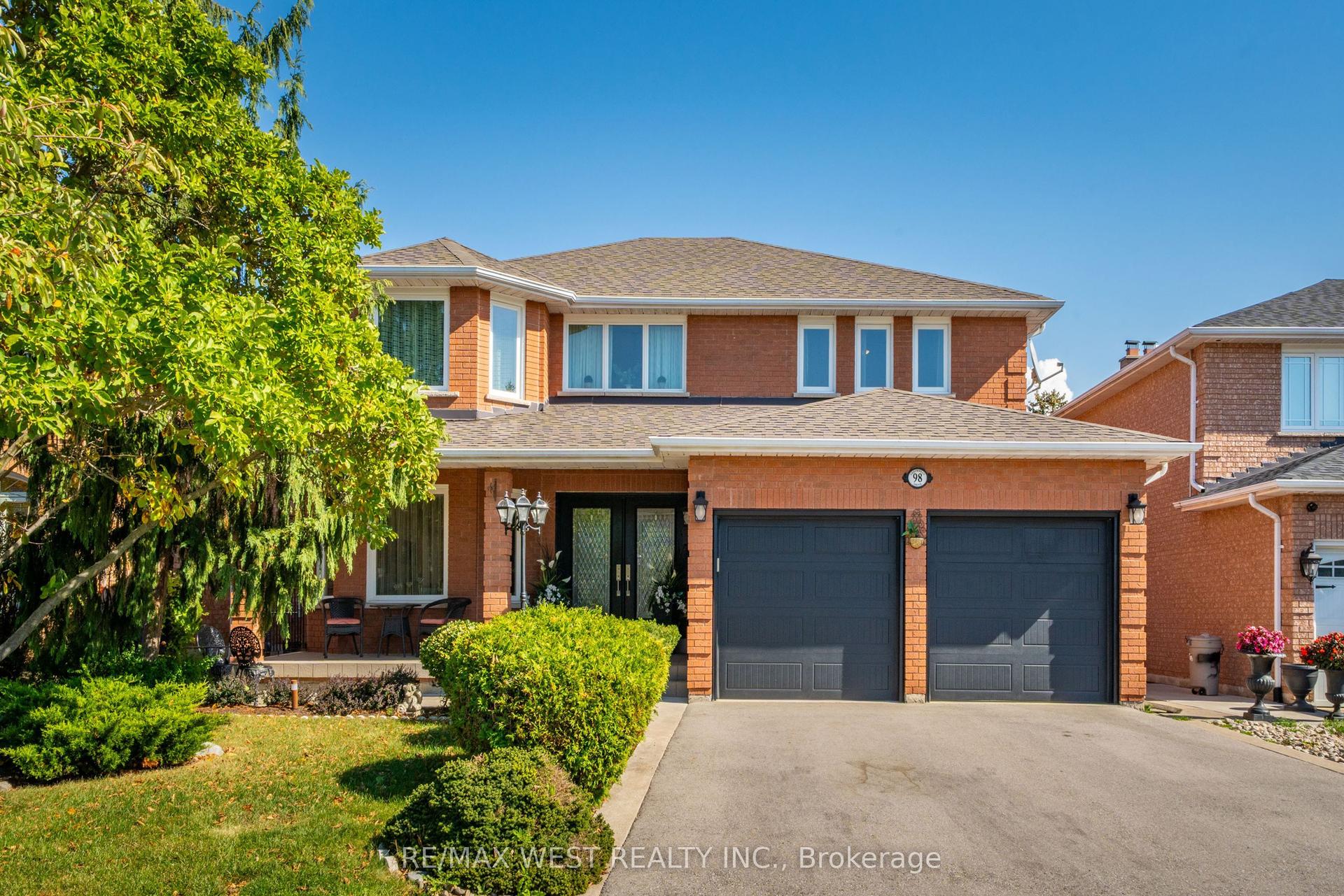 98 Arrowhead Drive, Vaughan — Detached for sale, photo 1
