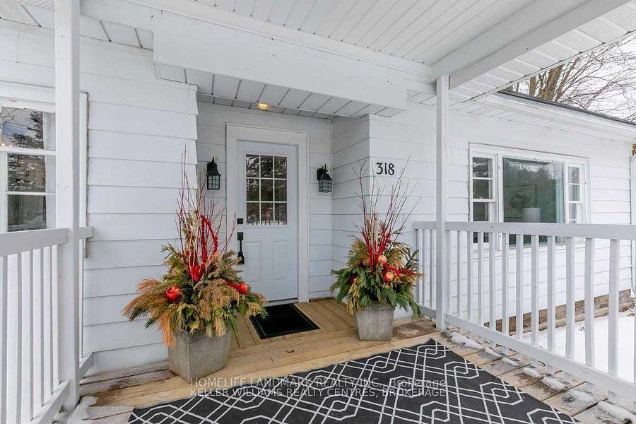 318 The Queensway S, Georgina — Detached for sale, photo 1