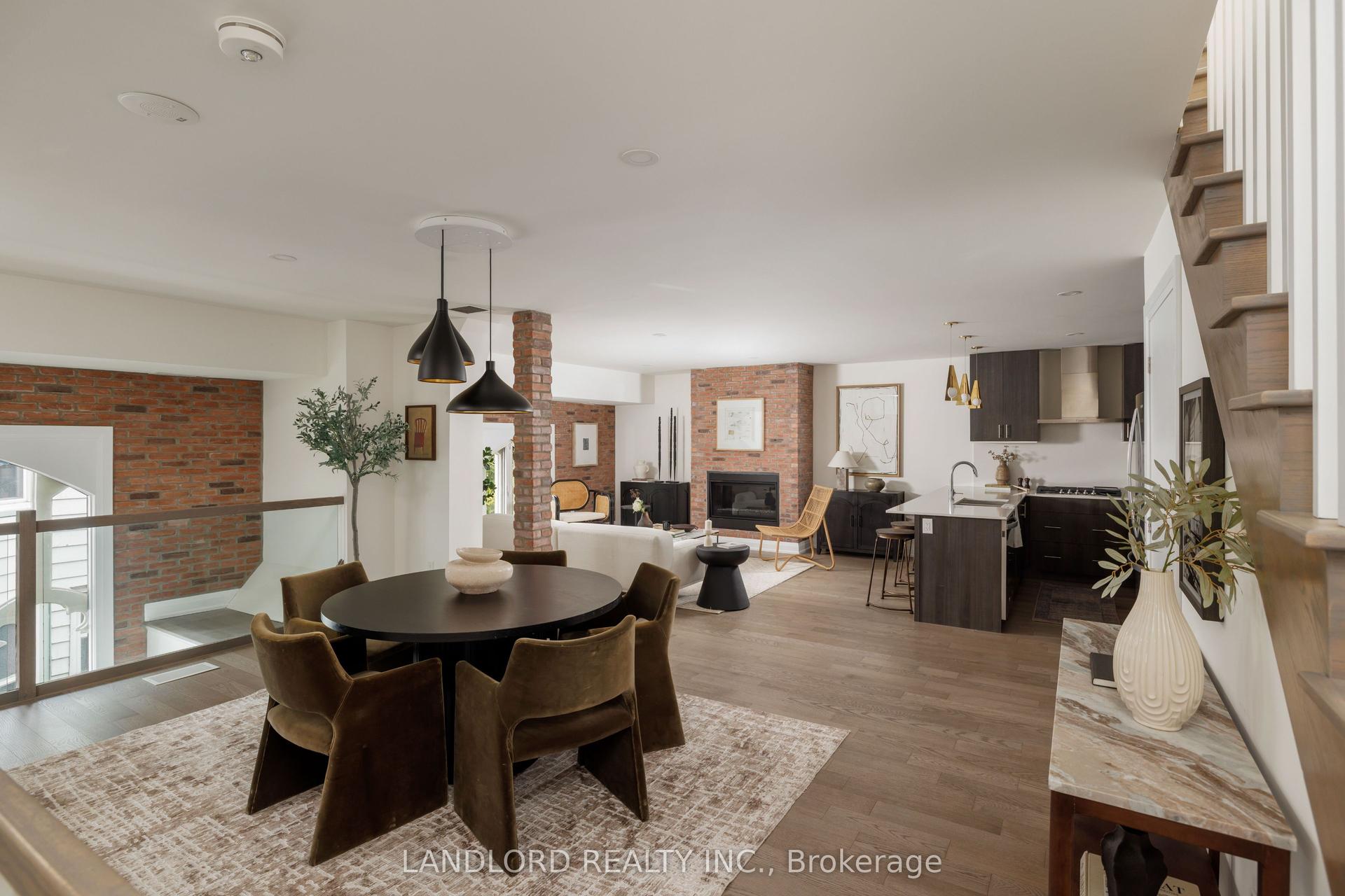 175 Jones Avenue 2 #2, Toronto — Condo Town for lease, photo 1