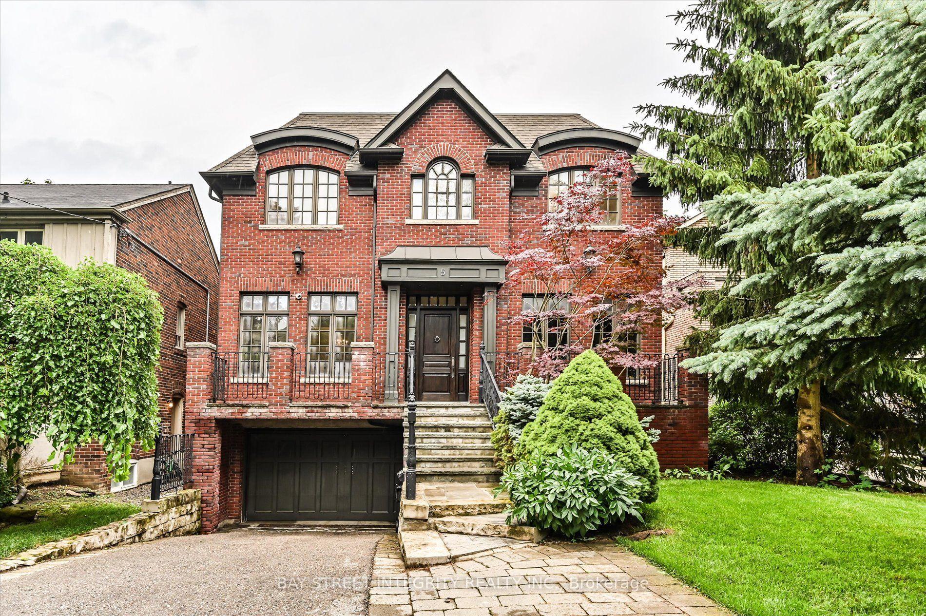 5 Westgrove Crescent, Toronto — Detached for sale, photo 1