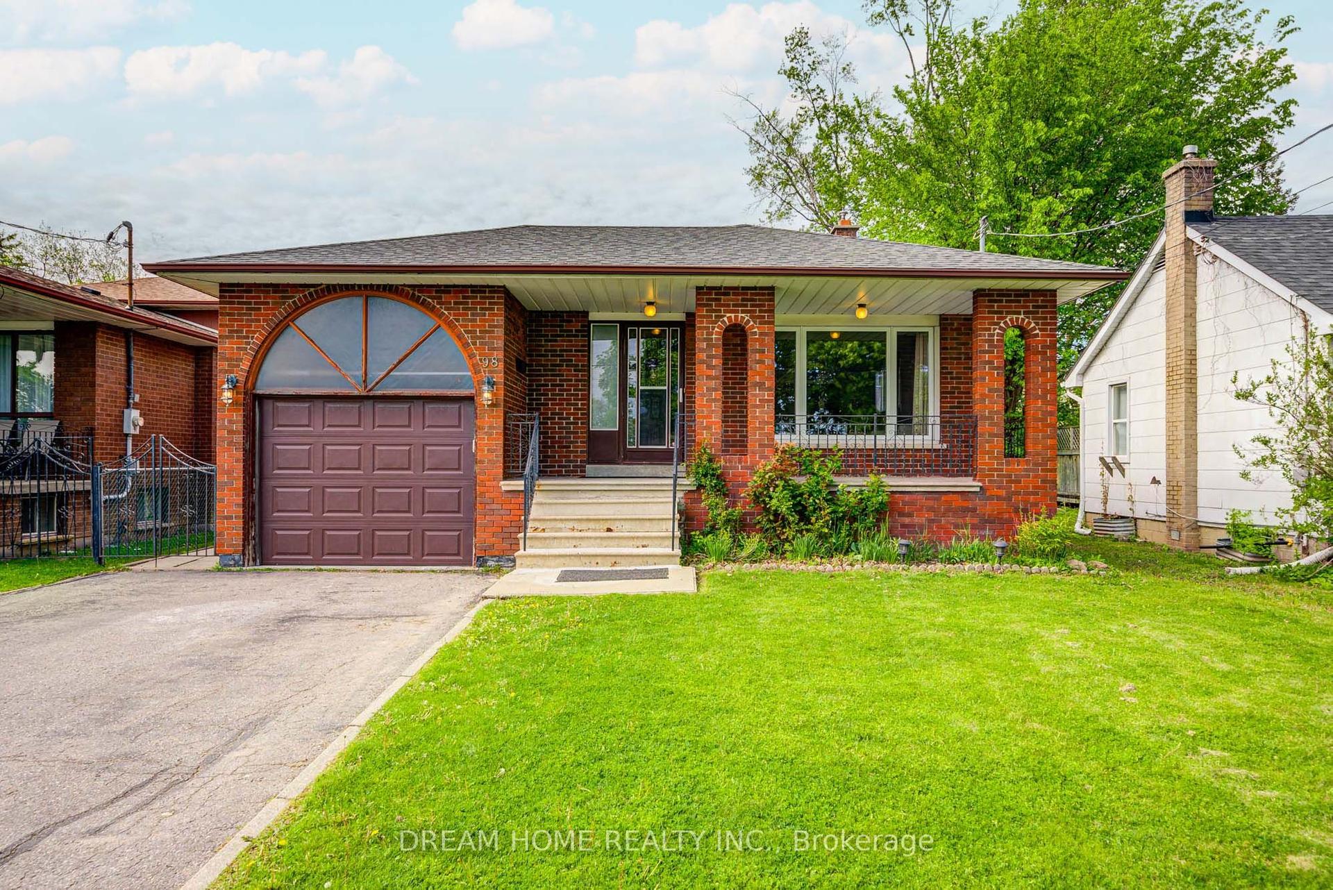 98 Weldrick Road W, Richmond Hill — Detached for lease, photo 1