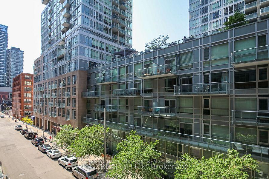 21 Nelson Street 420 #420, Toronto — Condo for lease, photo 1
