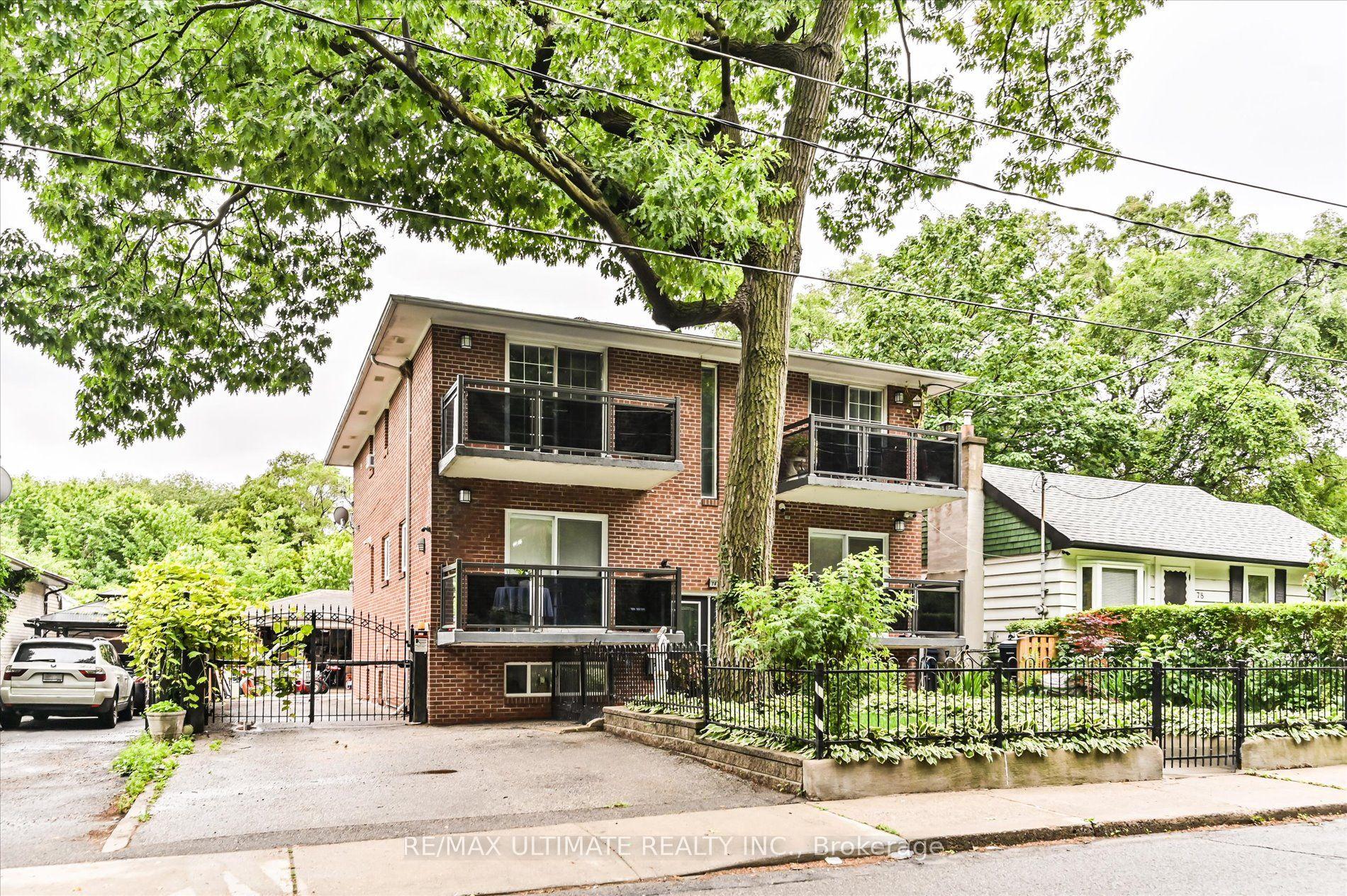 76 Hilldale Road, Toronto — Multiplex for sale, photo 1