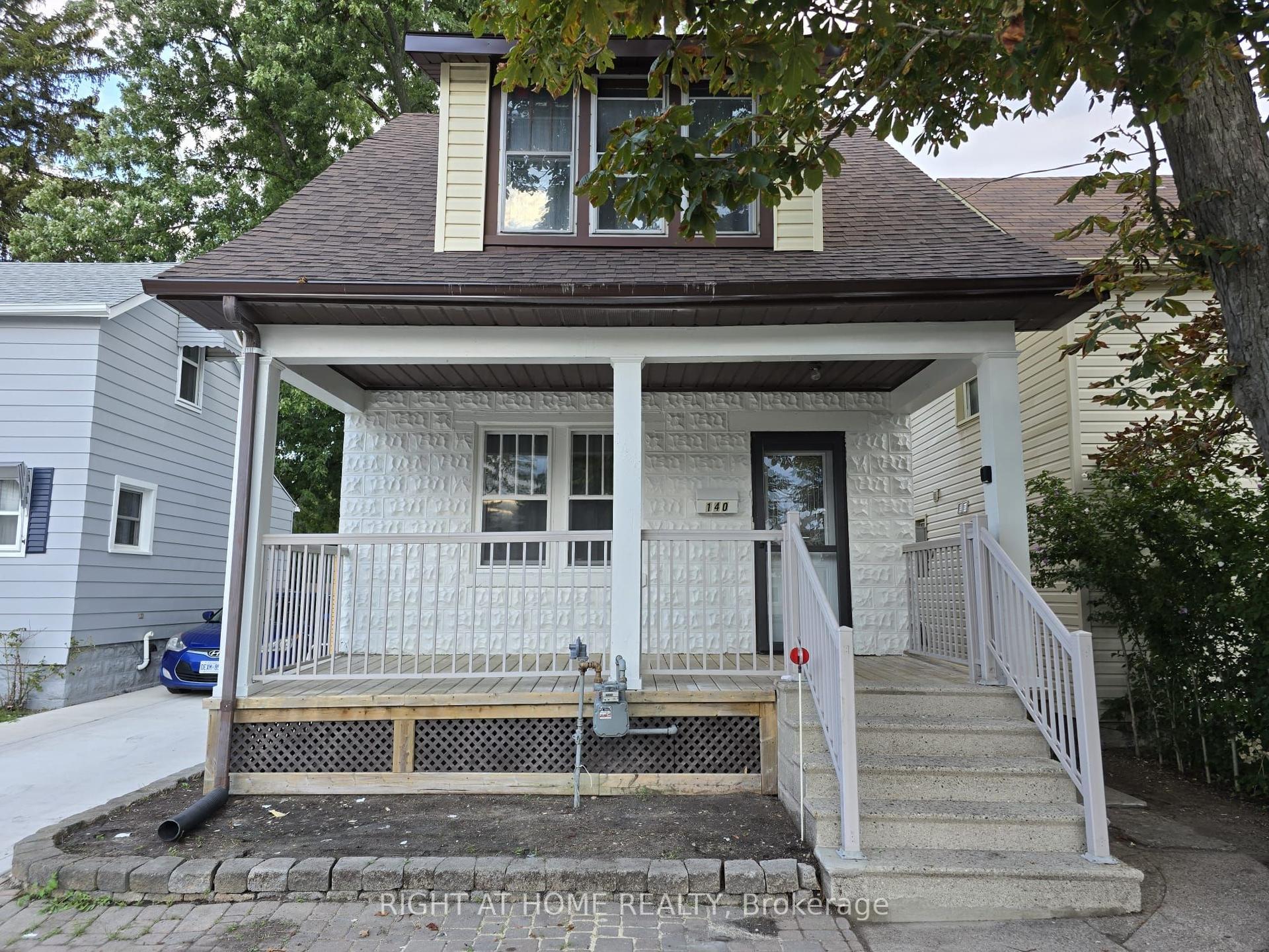 140 Napier Street, Sarnia — Detached for sale, photo 1