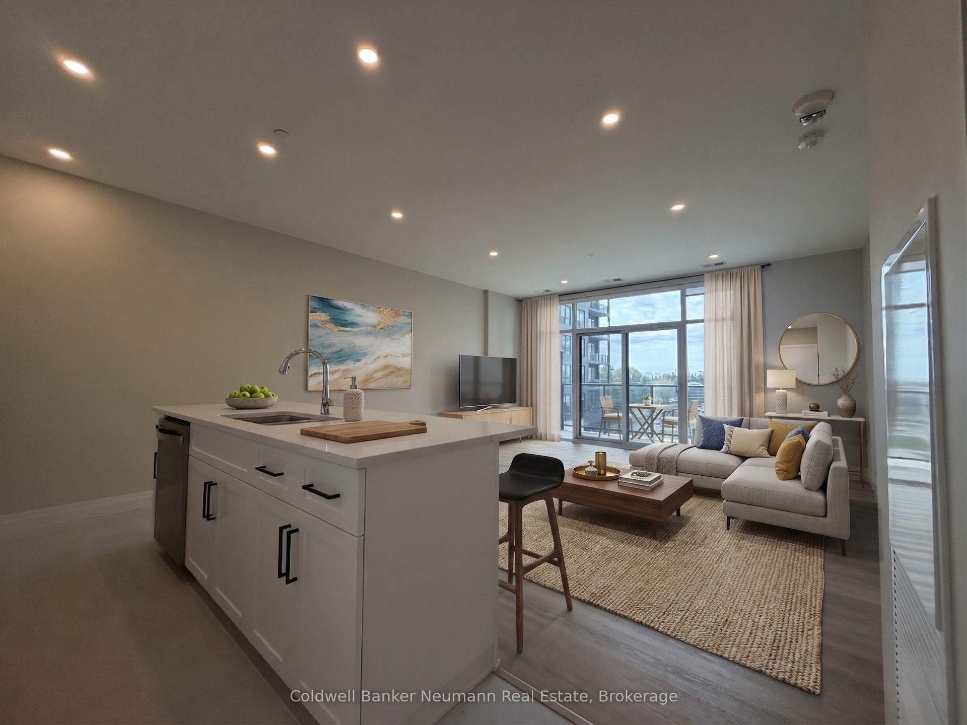 1882 Gordon Street 403 #403 — photo 1