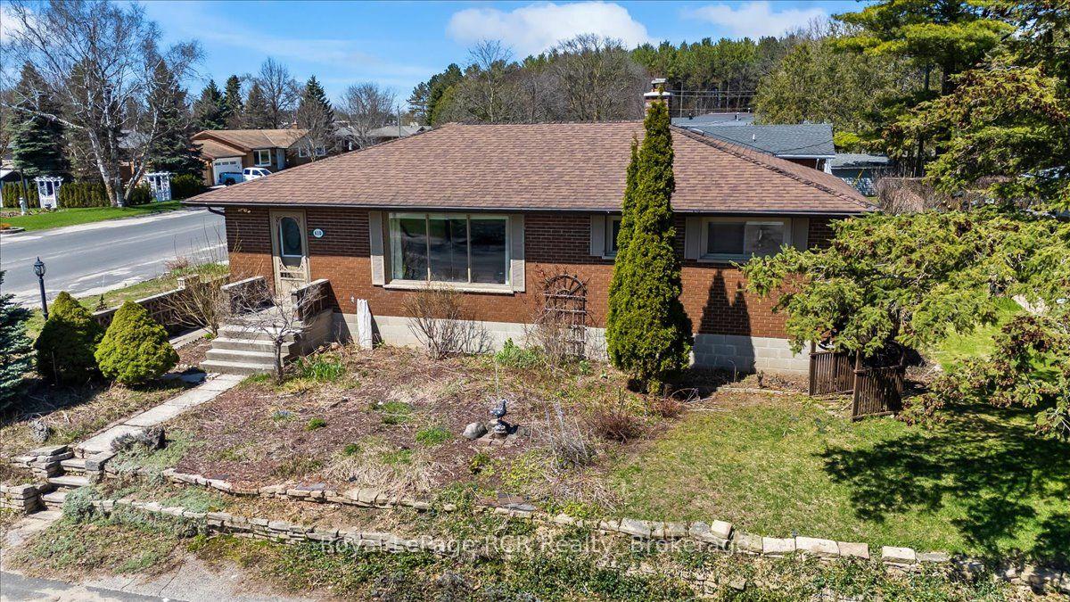 610 13th Street — photo 1