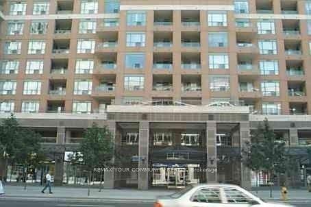 889 Bay Street 512 #512 — photo 1