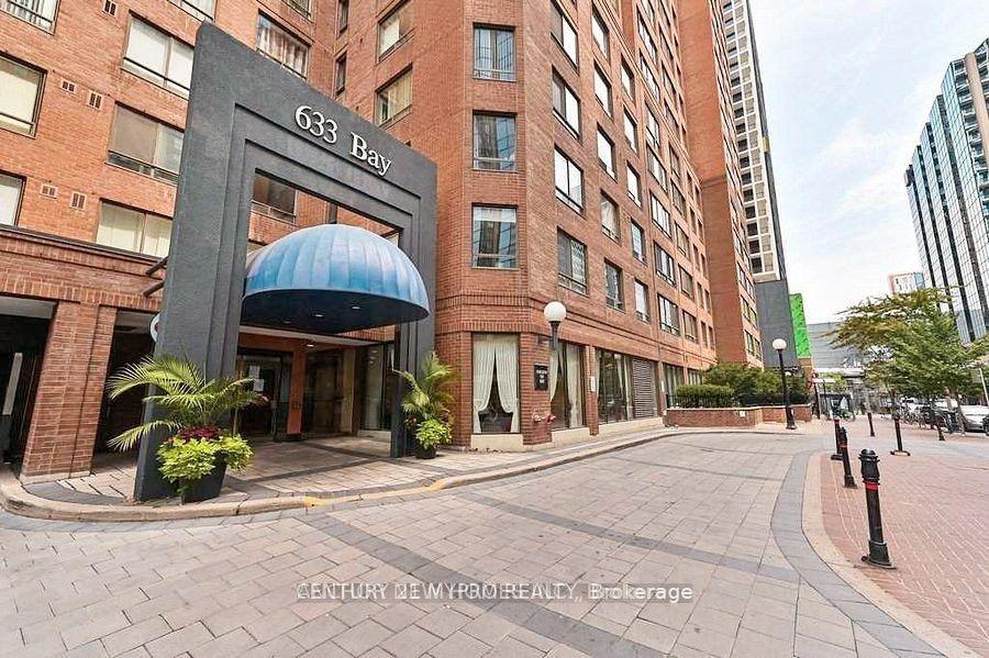 633 Bay Street 312 #312, Toronto — Condo for lease, photo 1