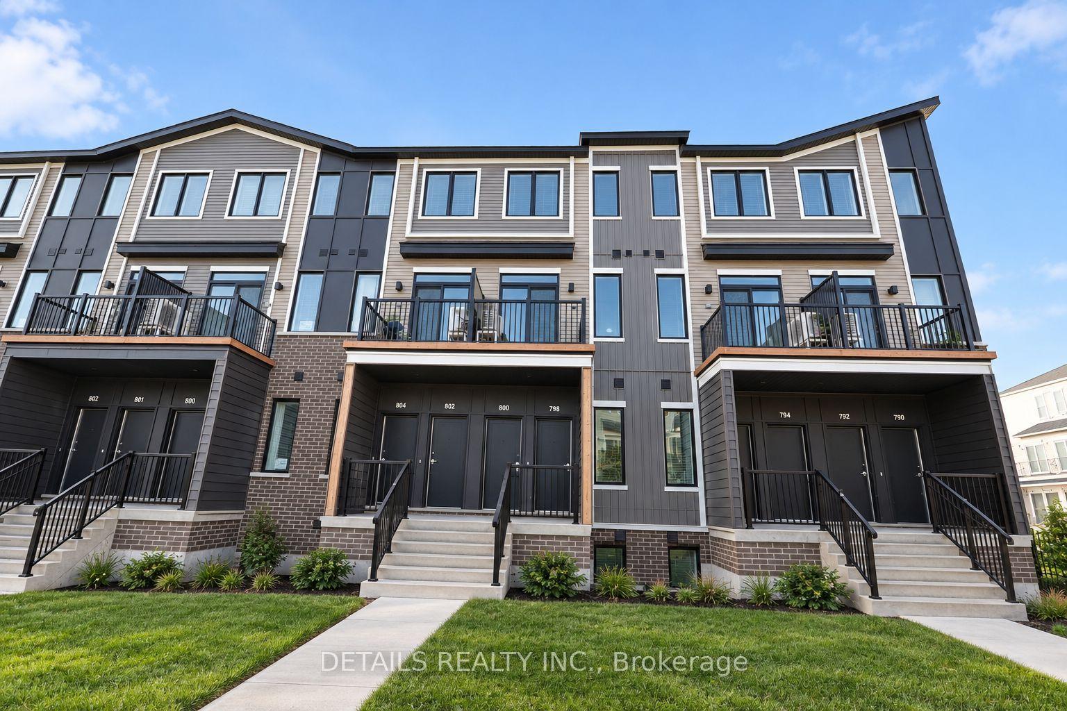 800 Utopie Private, Orleans - Convent Glen and Area — Condo Town for lease, photo 1
