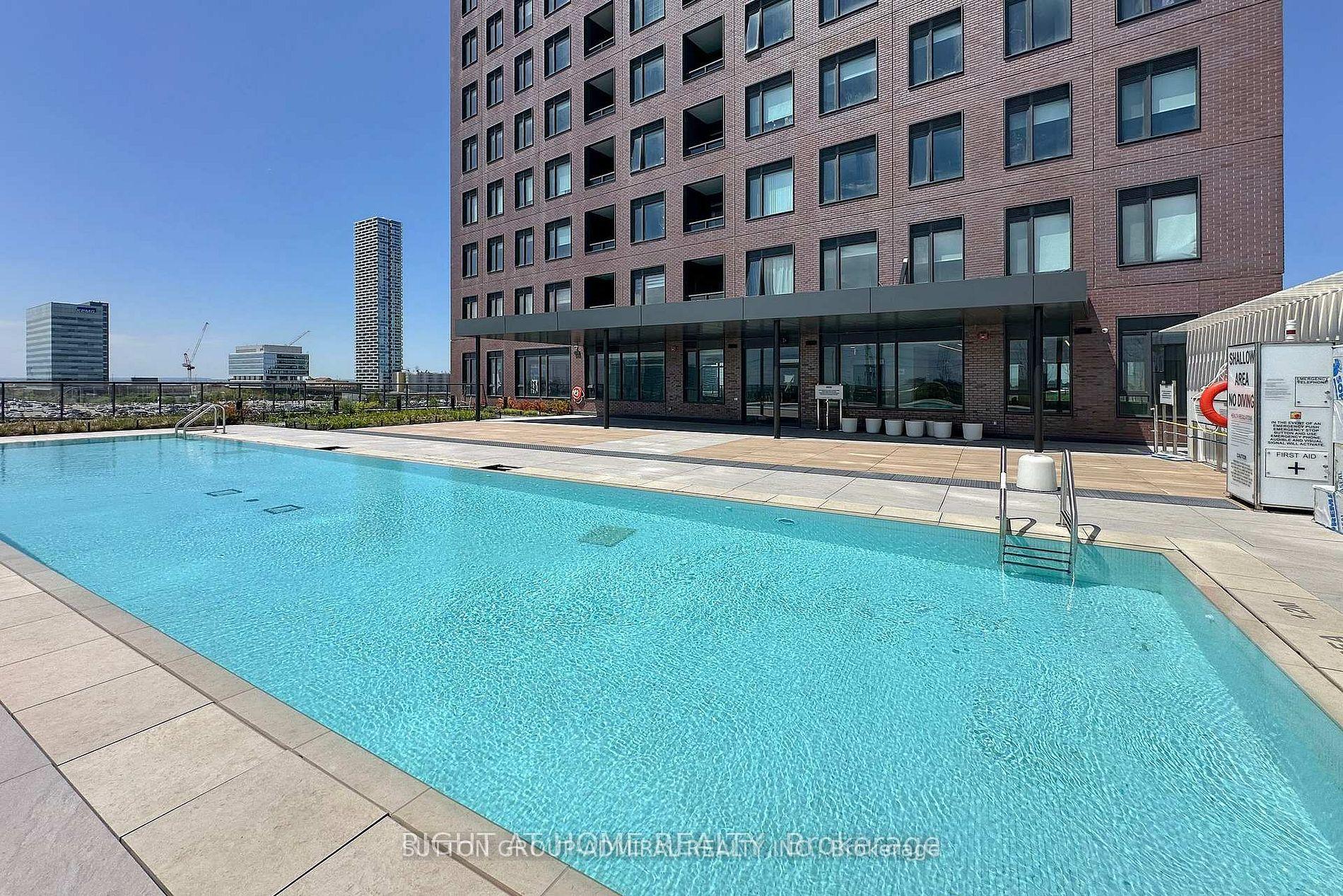 2920 Highway 7 Road 3004 #3004 — photo 1