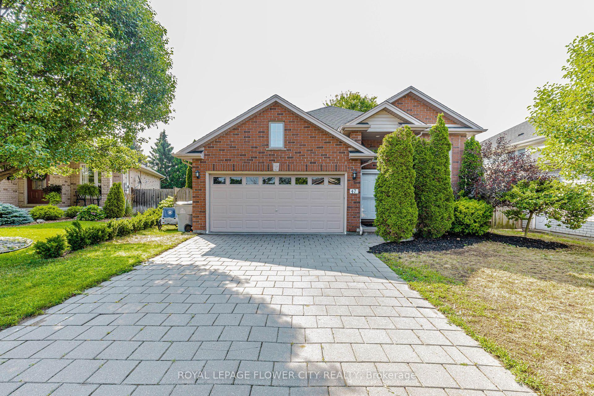 47 Queensway Drive, Strathroy-Caradoc — Detached for sale, photo 1