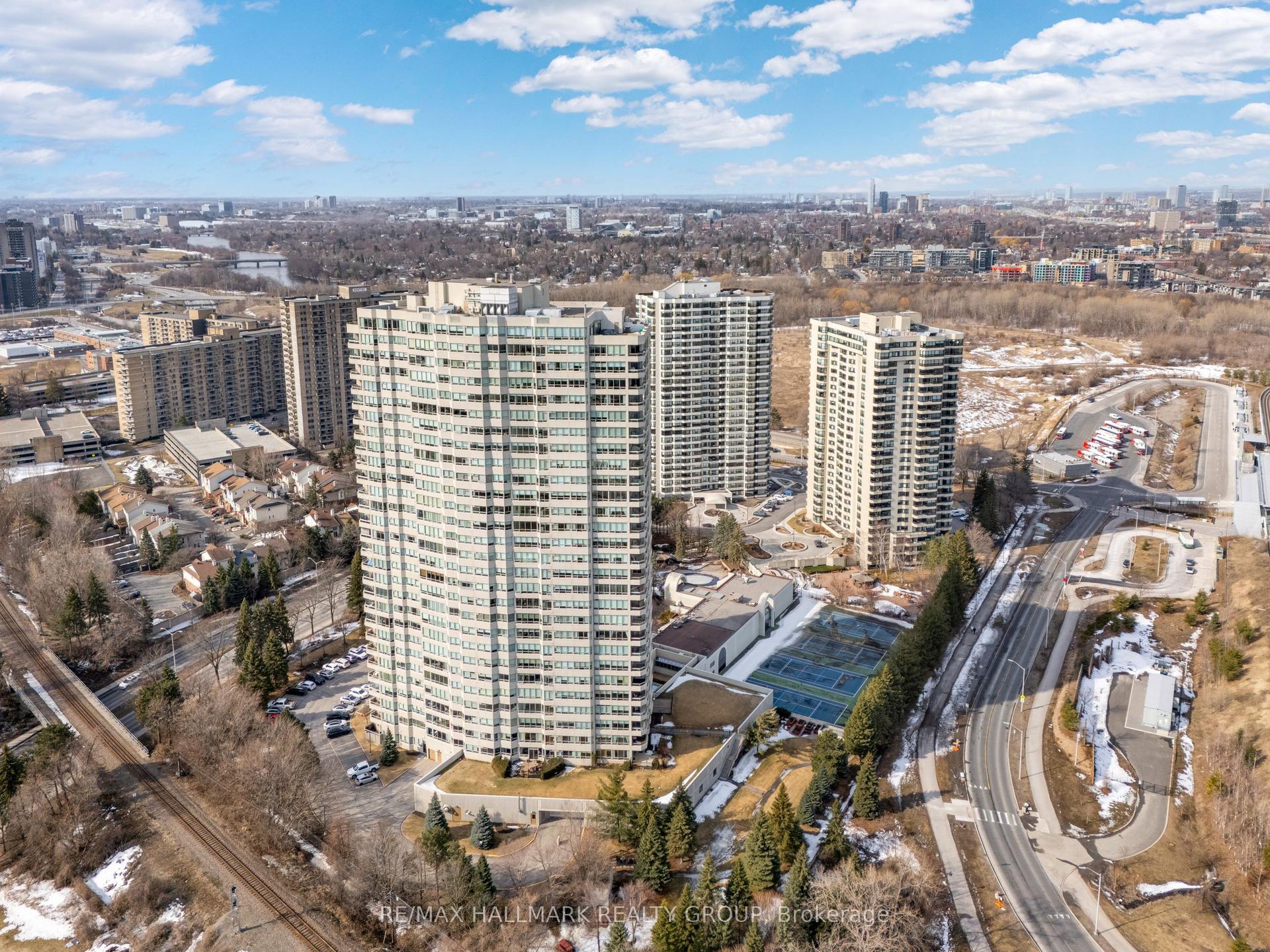 1480 Riverside Drive 2204 #2204, Alta Vista and Area — Condo for sale, photo 1